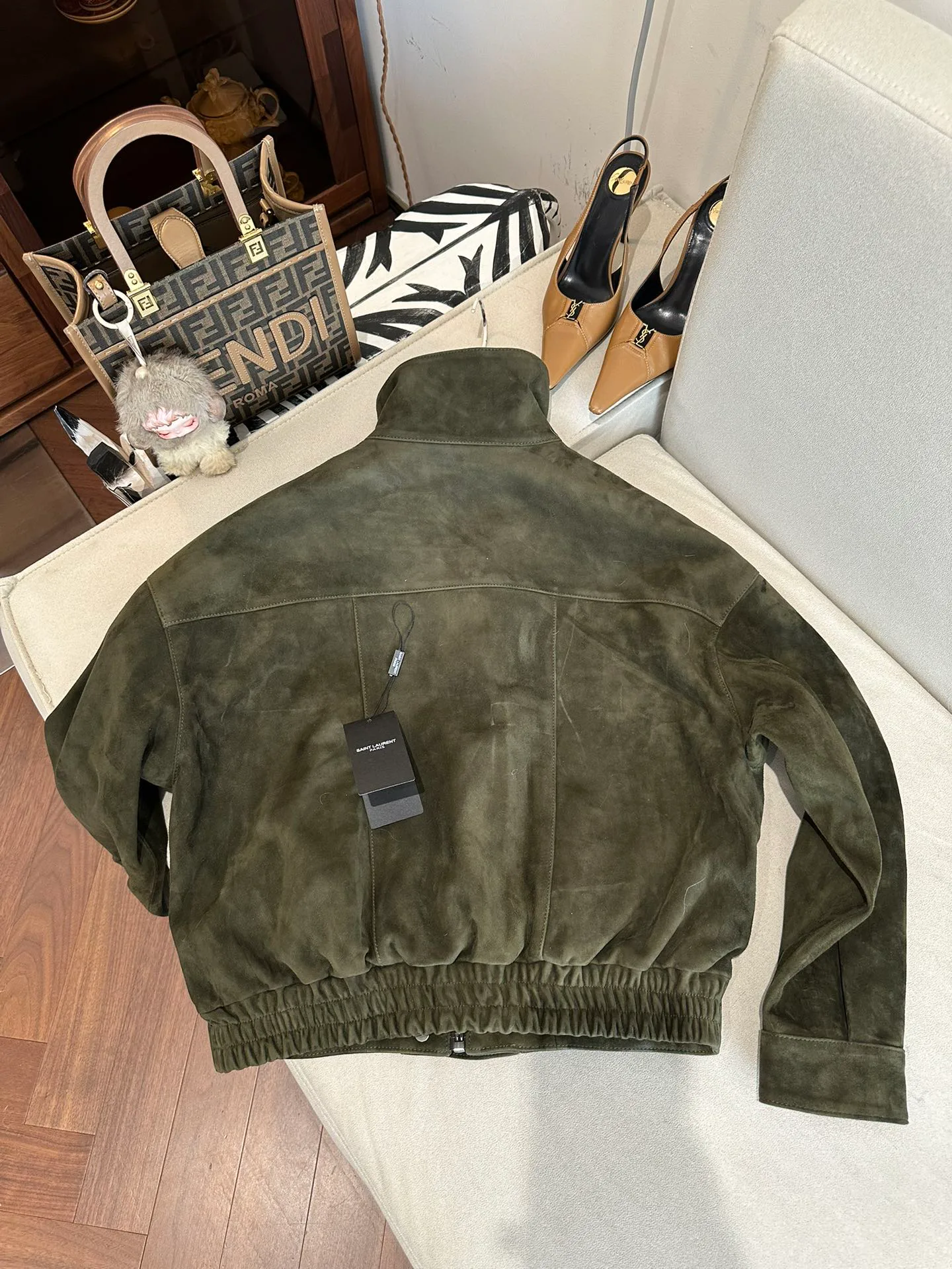 Кожаные Куртки И Дублёнки Женские Saint Laurent 11814034