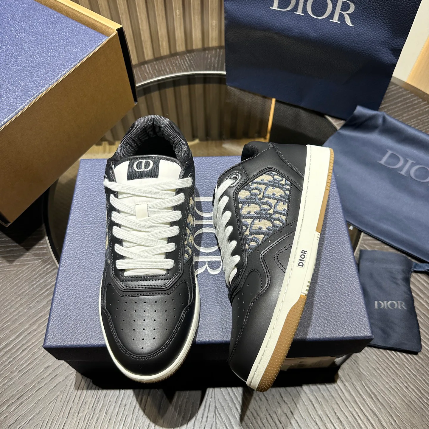 Кроссовки Женские Christian Dior 19584207
