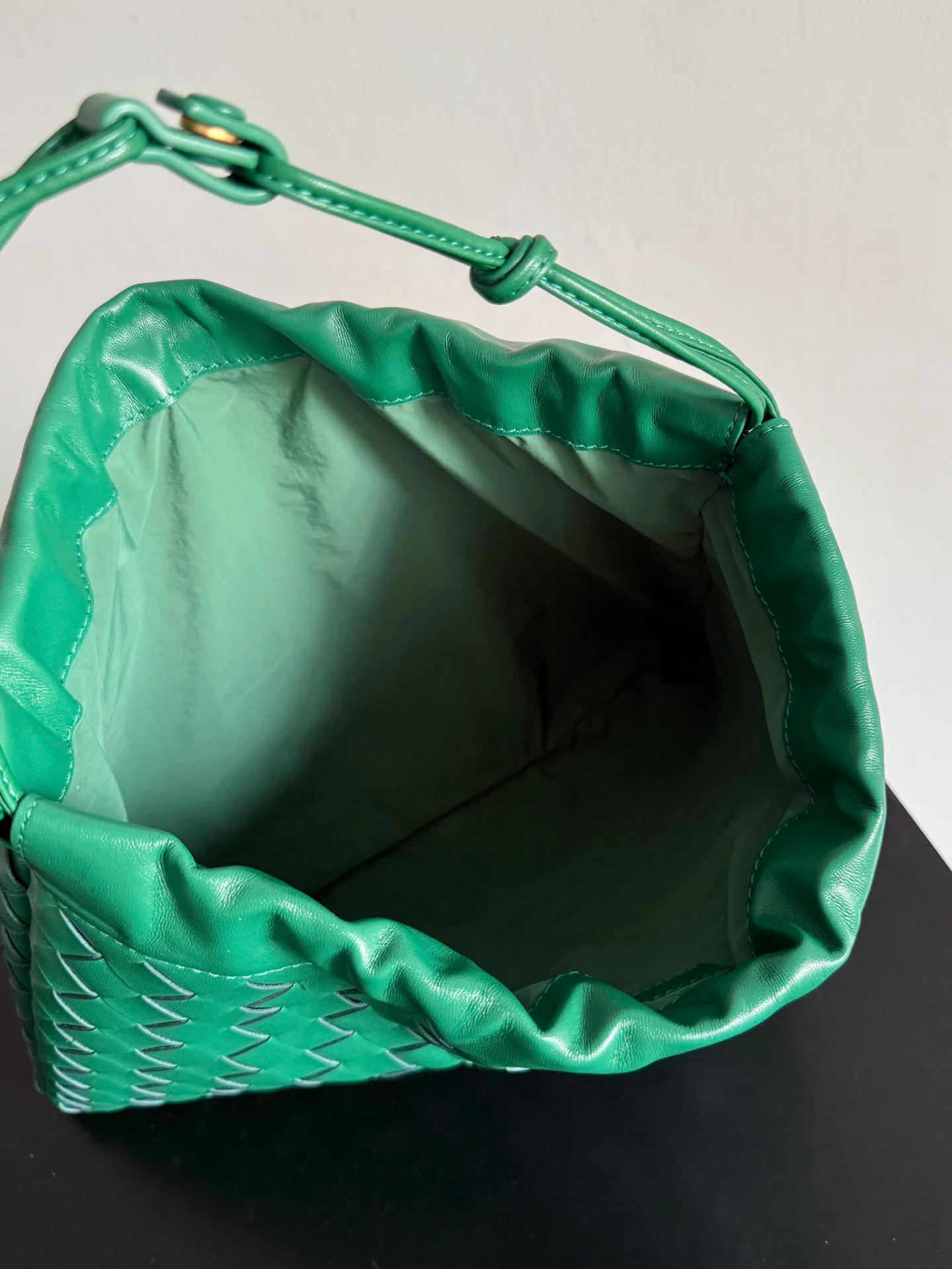 Классические Сумки Женские Bottega Veneta 11877914
