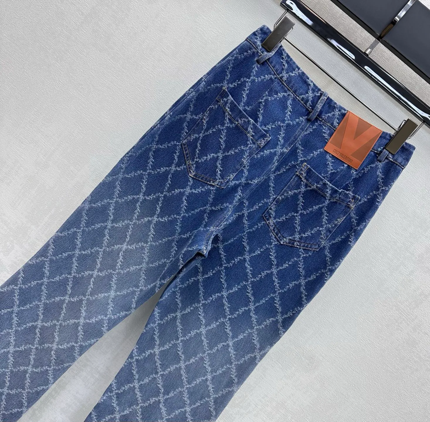 Джинсы Женские Valentino 11838089