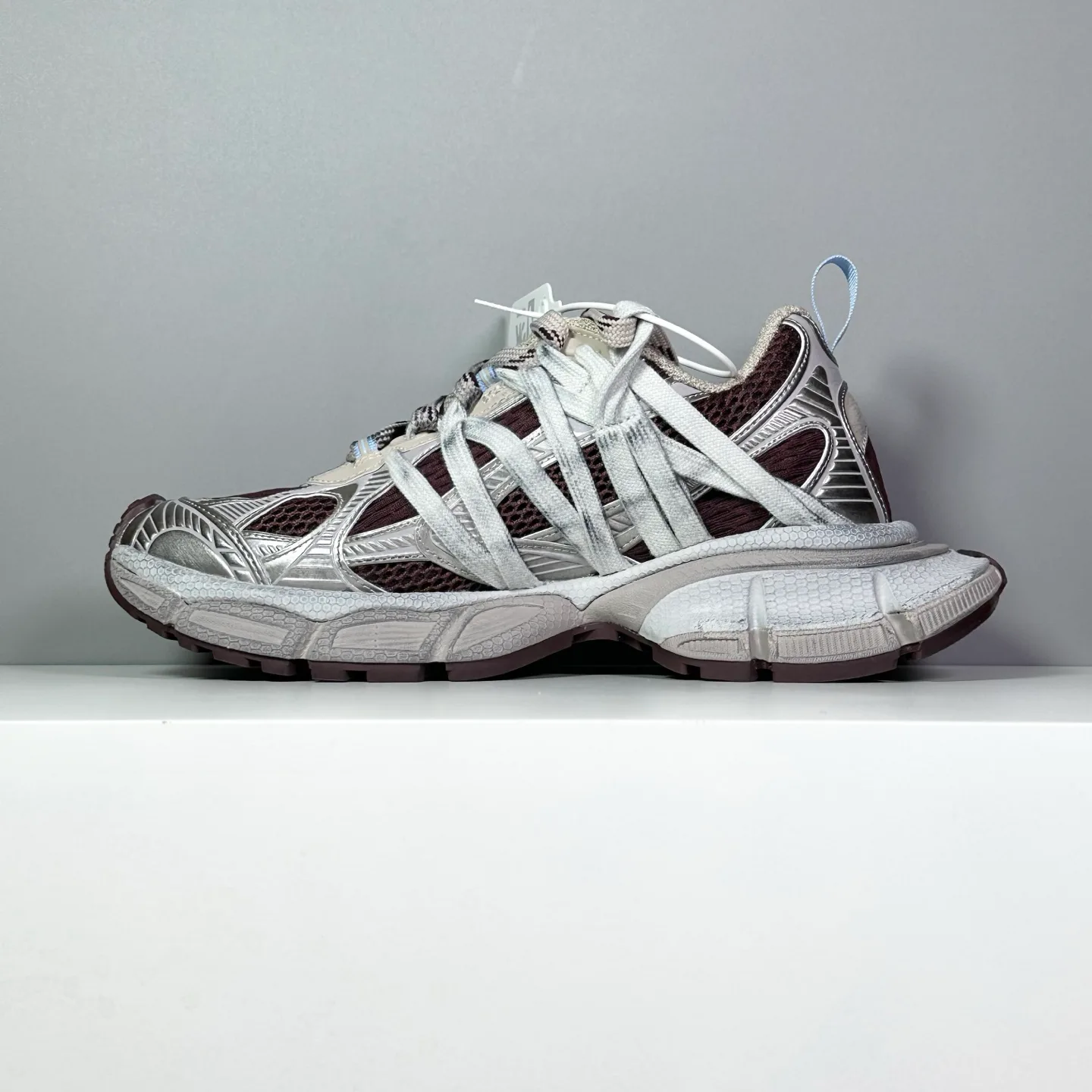 Кроссовки Женские Balenciaga 17399398