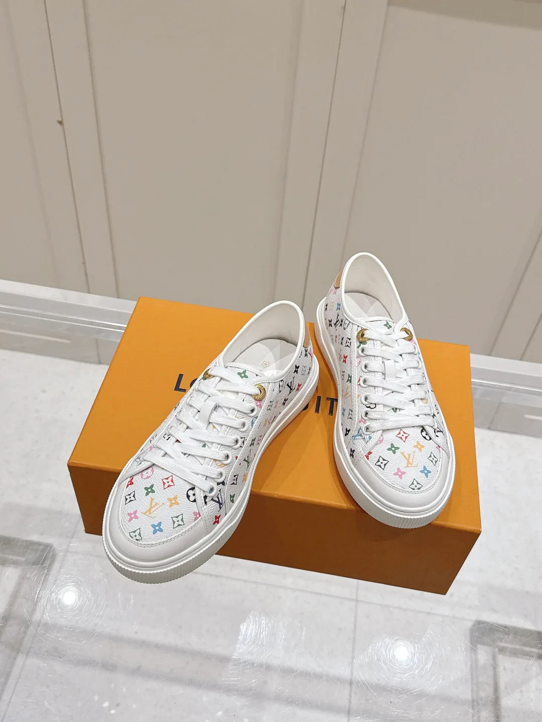 Кеды Женские Louis Vuitton 11554361