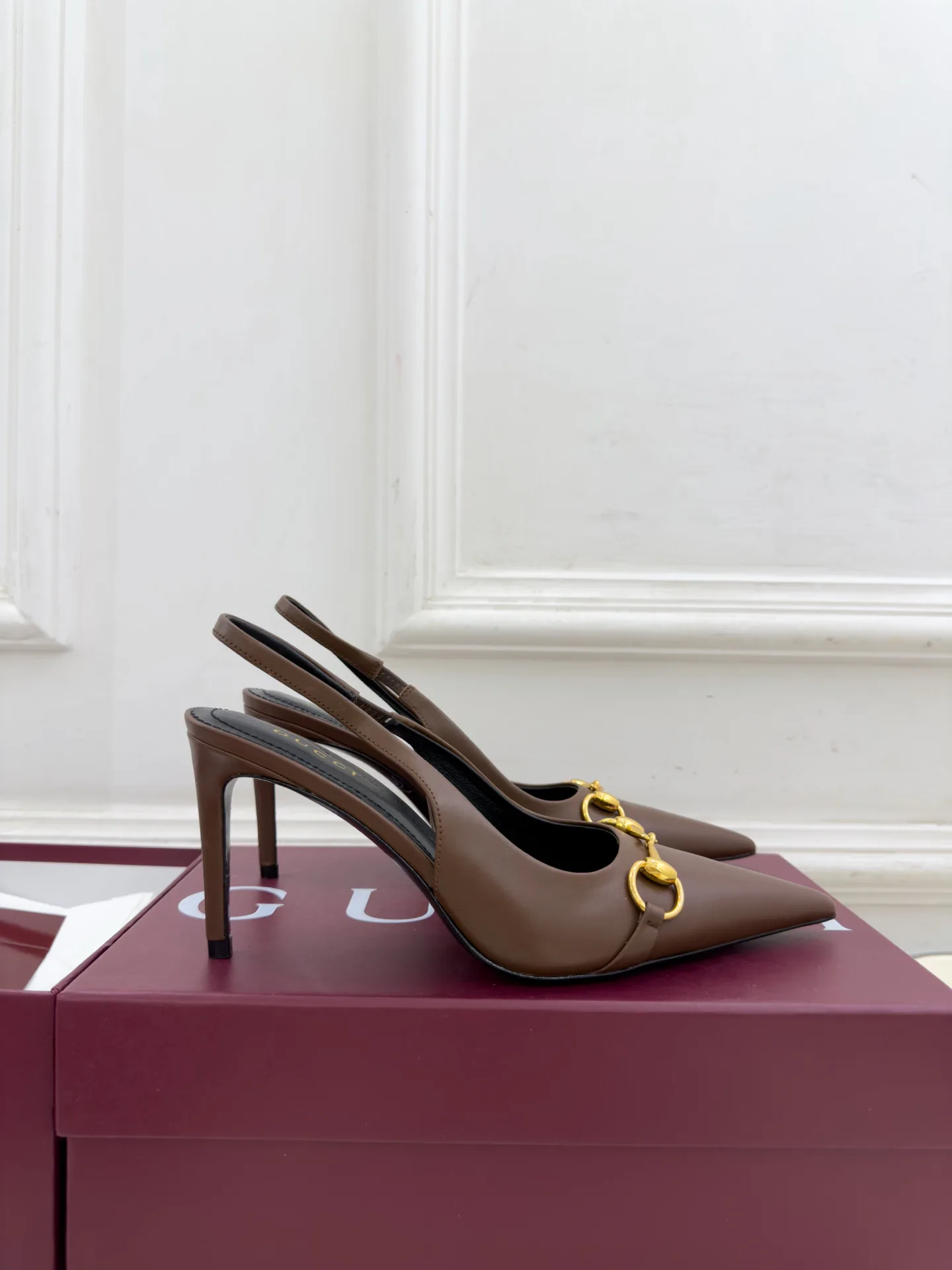 Туфли Женские Gucci 18508285