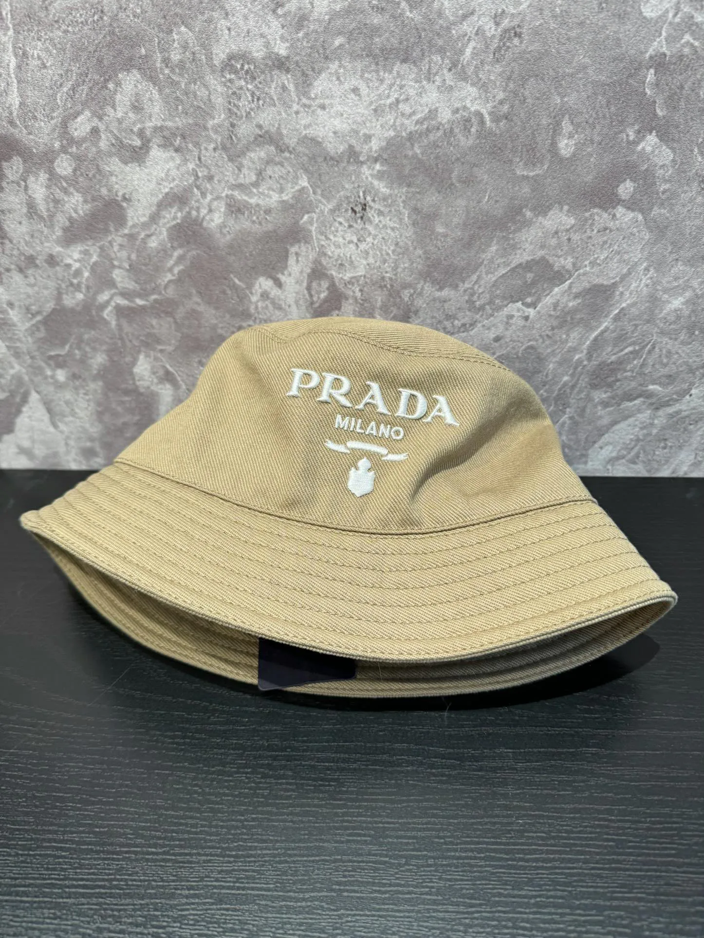 Головные Уборы Prada 34378