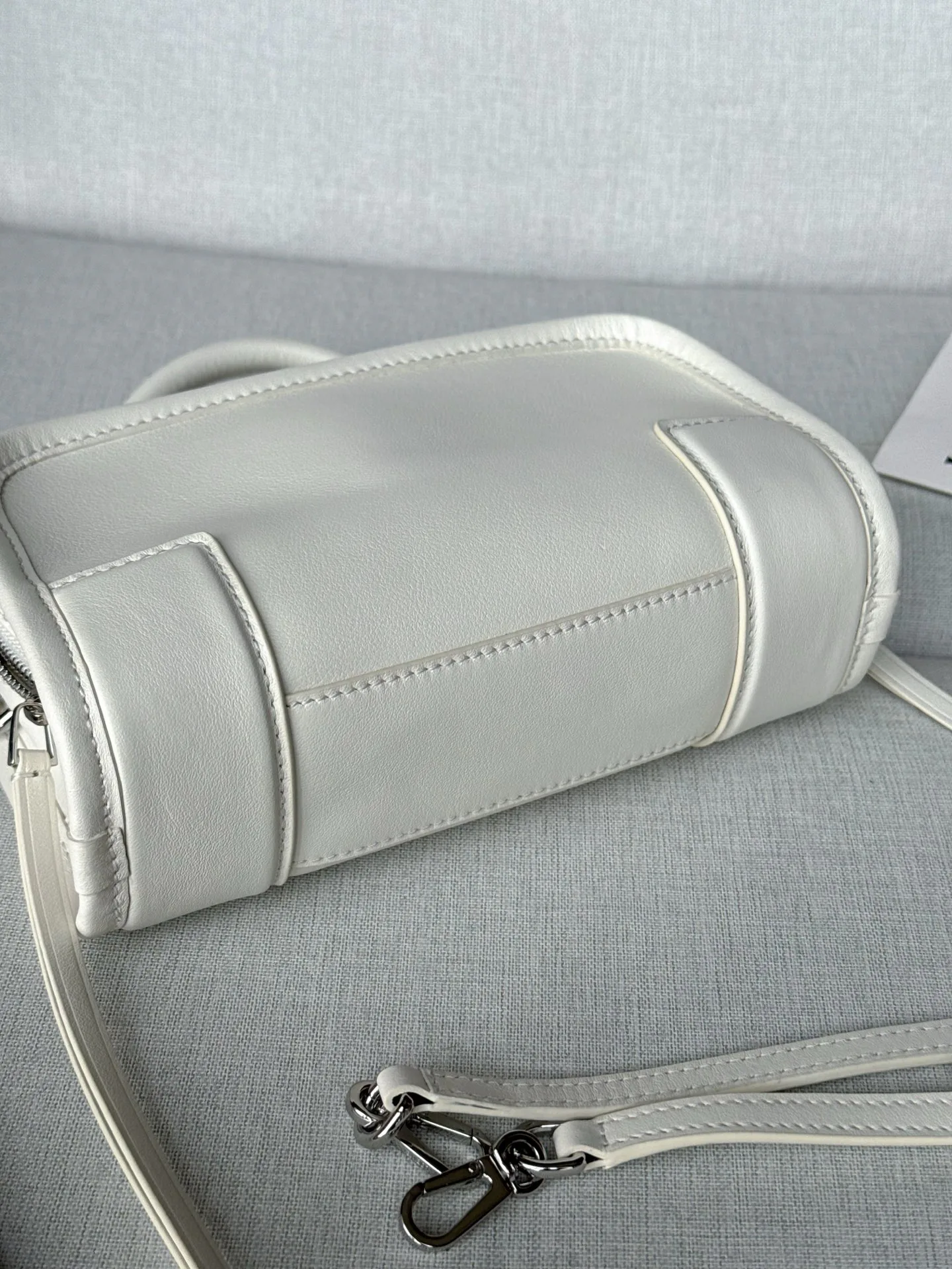 Классические Сумки Женские Loewe 13277542