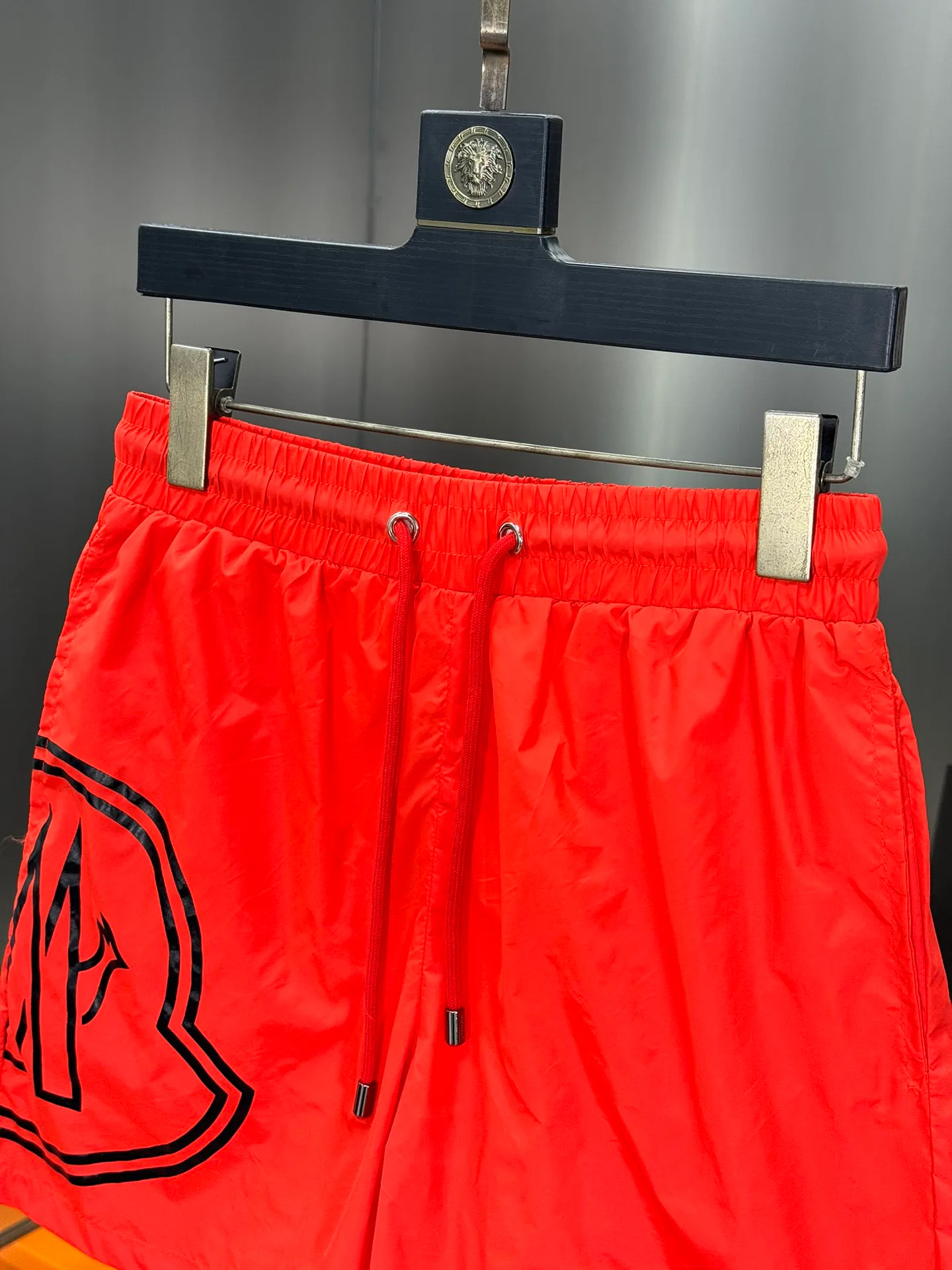 Шорты Мужские Moncler 11280083