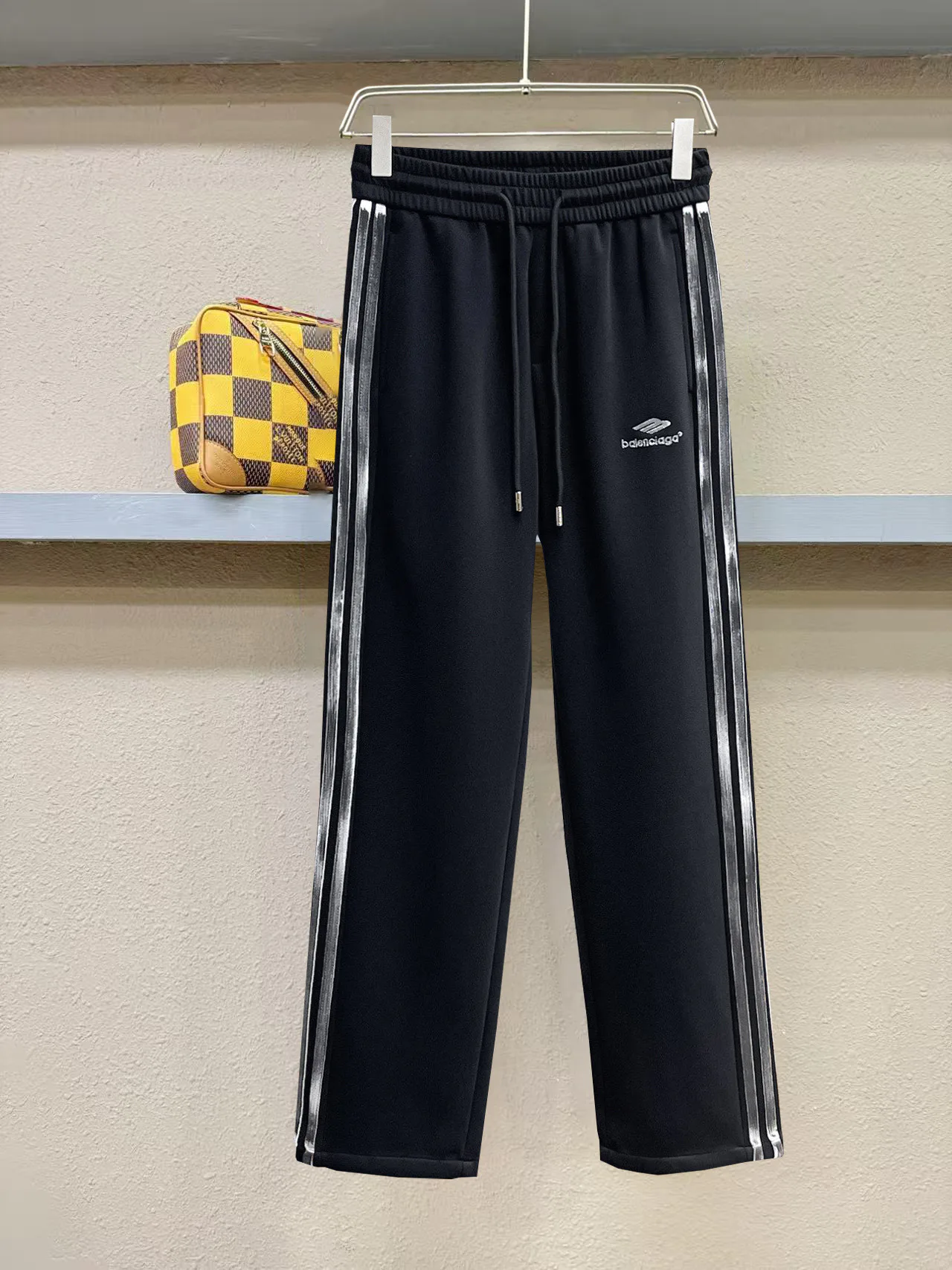 Брюки Мужские Balenciaga 11139985