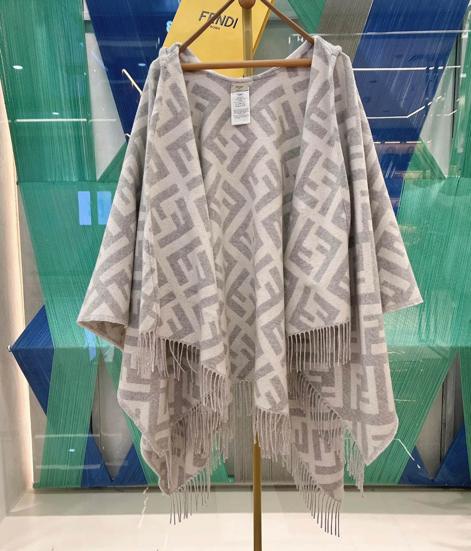 Шарфы Fendi 1669530