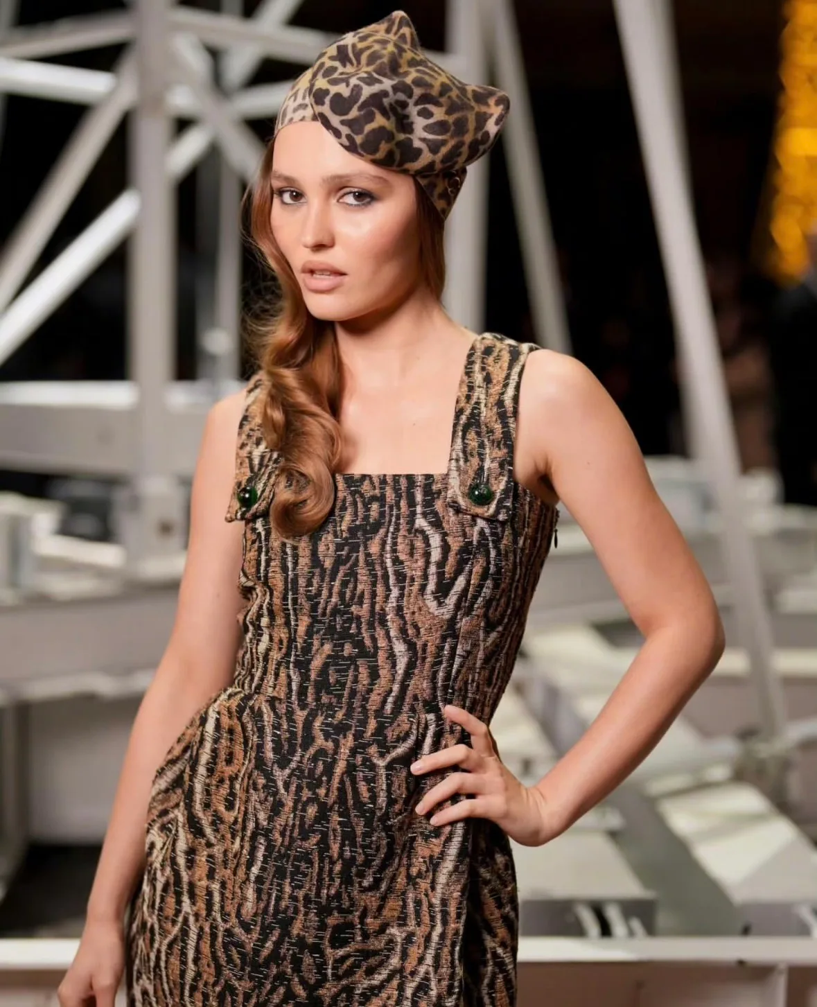 Платья Женские Chanel 18033766
