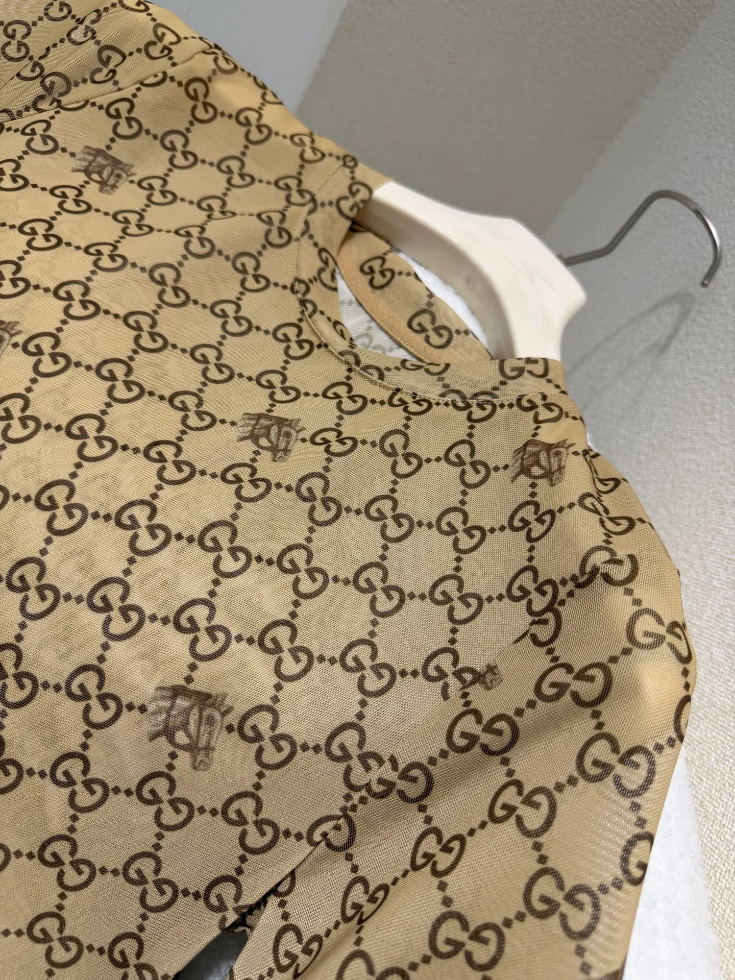 Футболки Женские Gucci 13583210