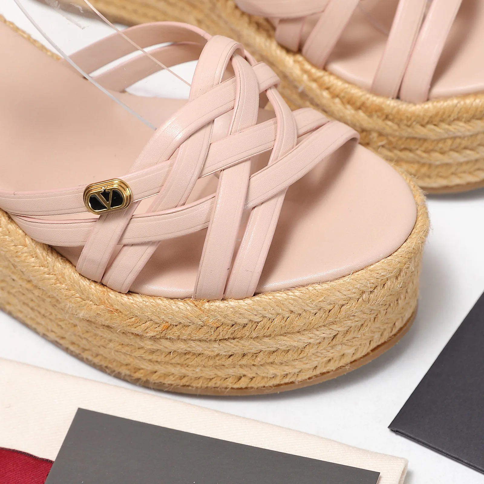 Босоножки Женские Valentino 18346928
