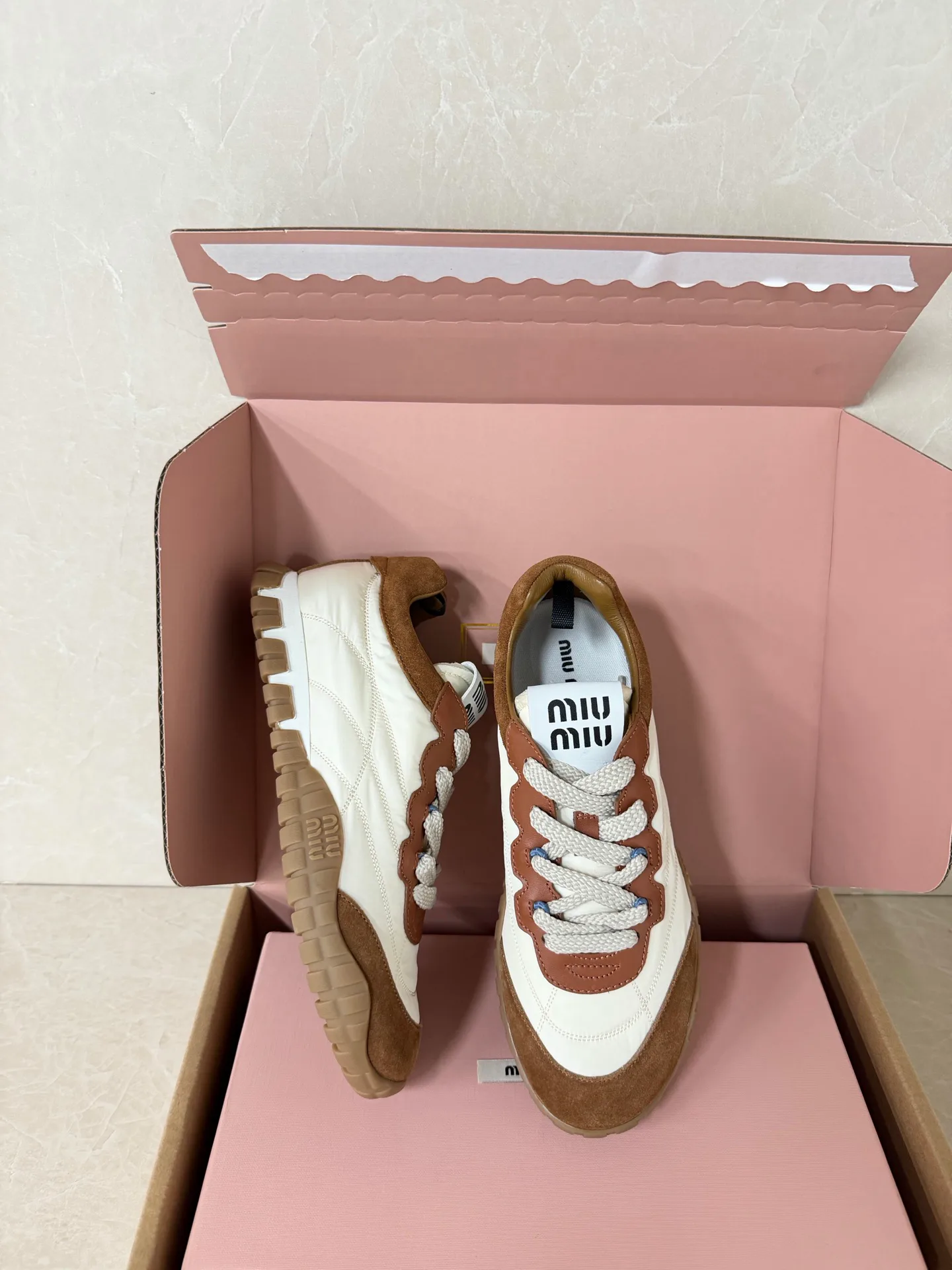 Кроссовки Женские Miu Miu 2417285