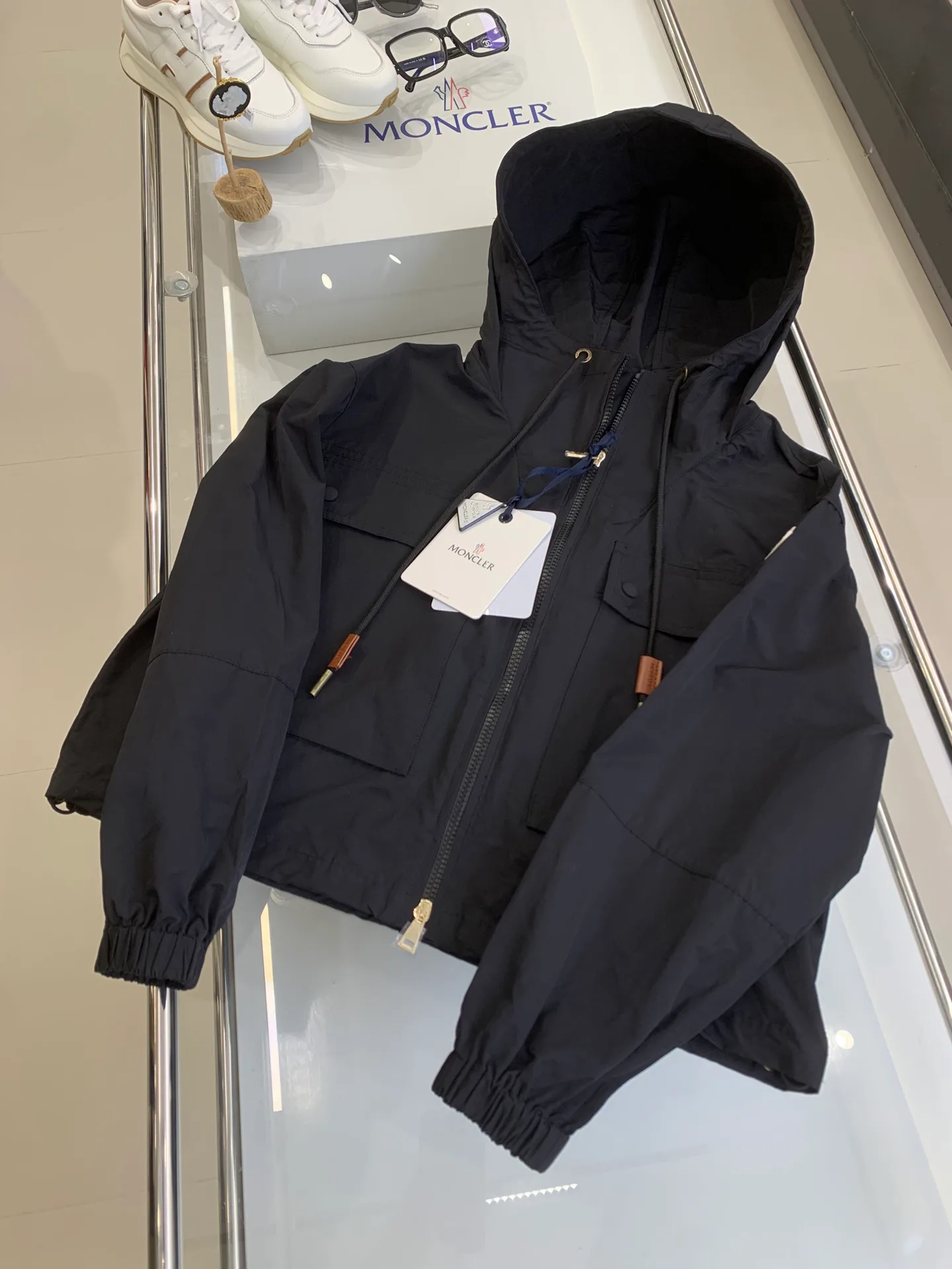 Куртки И Пуховики Женские Moncler 11427005