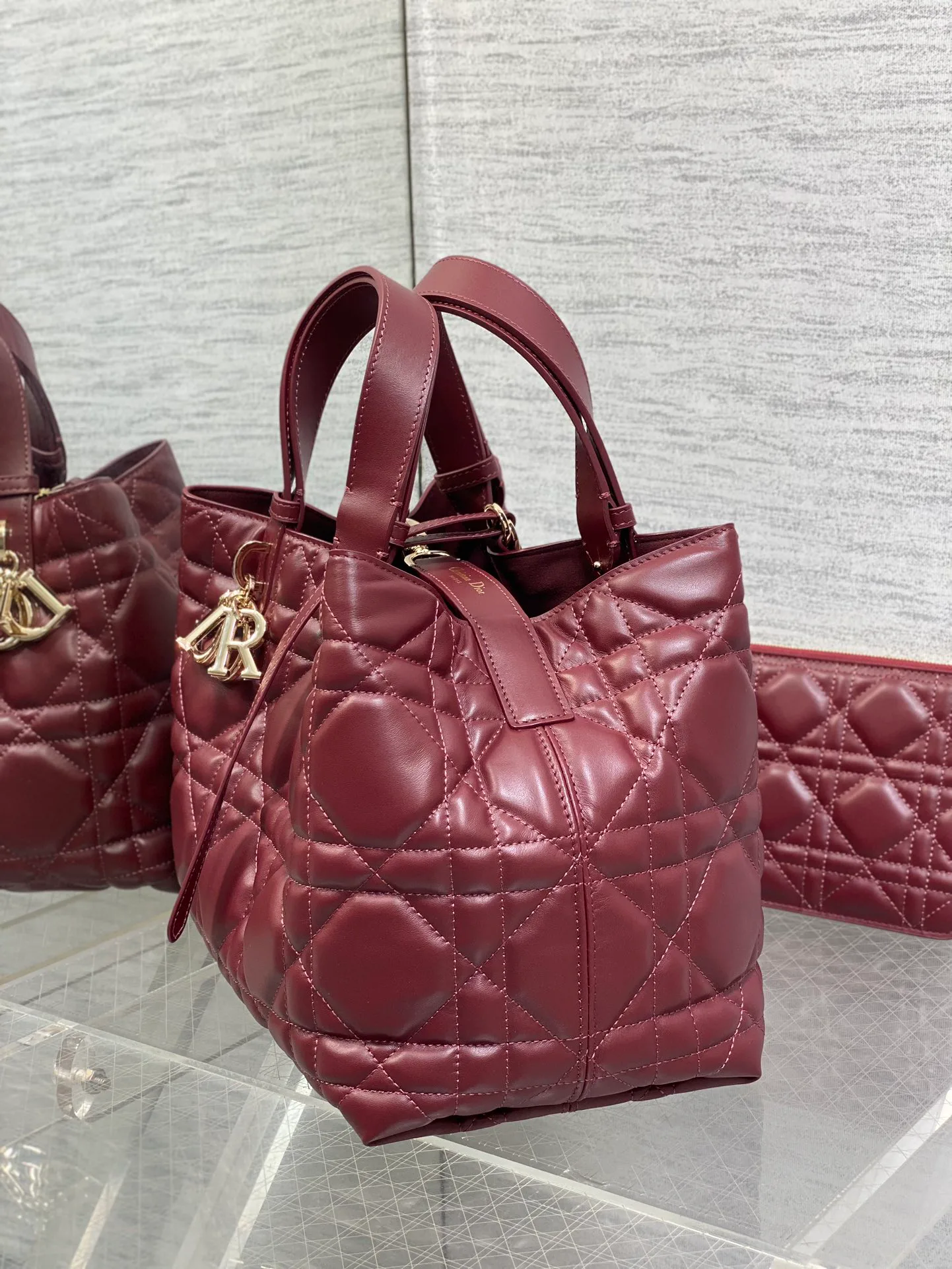 Классические Сумки Женские Christian Dior 11562694