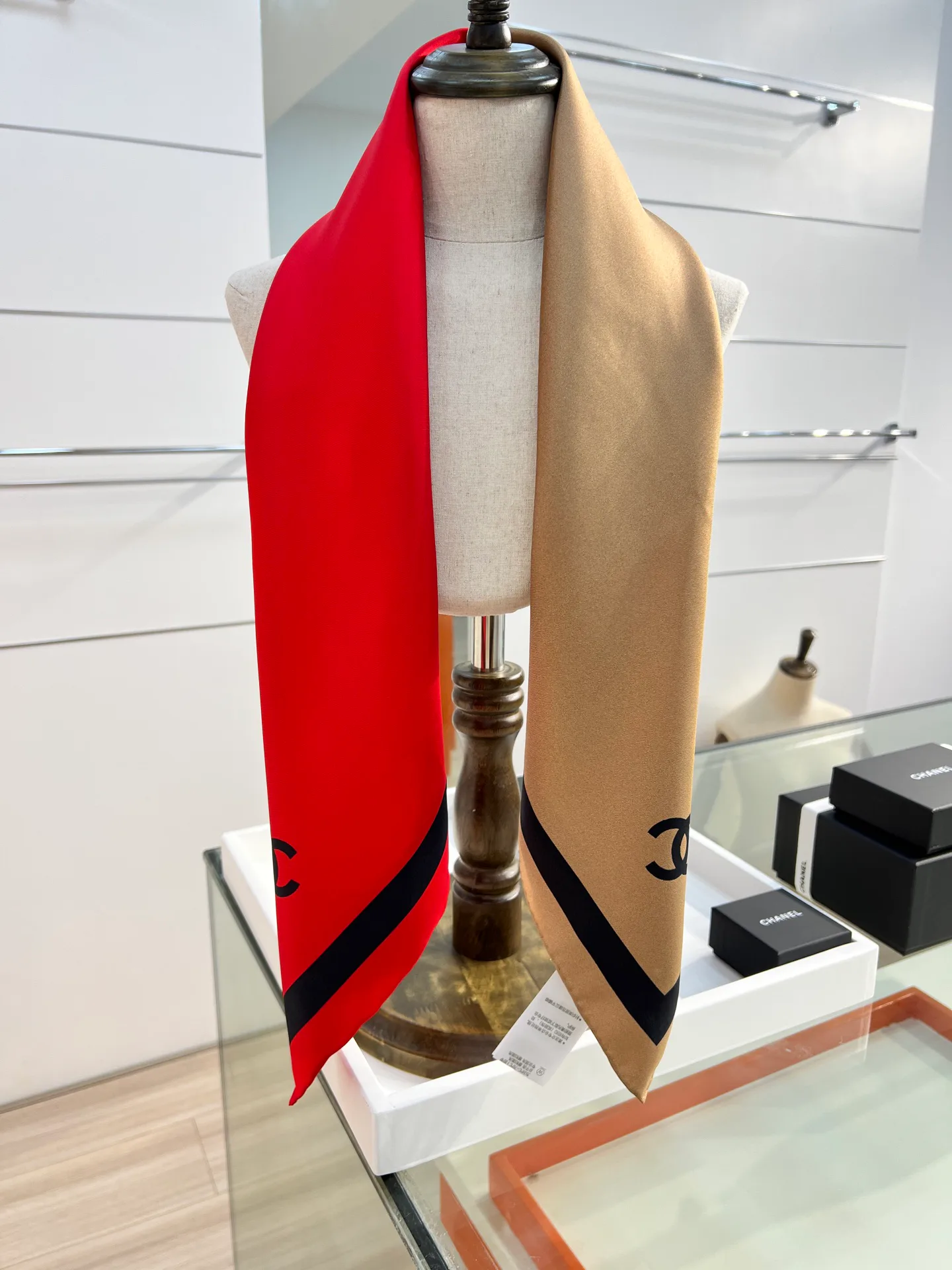 Шарфы Chanel 12679888