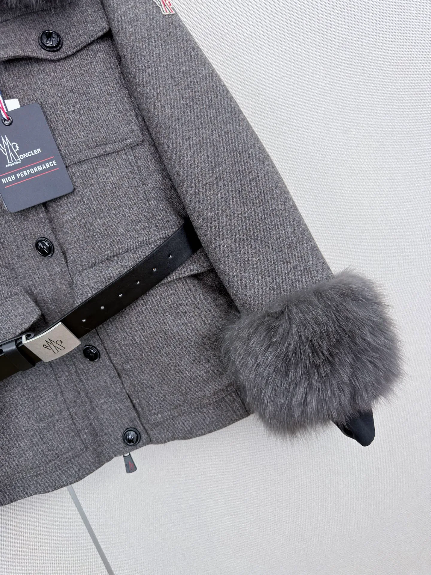 Куртки И Пуховики Женские Moncler 19911783