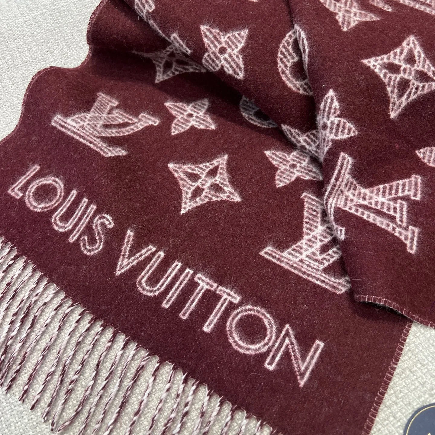 Шарфы Louis Vuitton 1255795