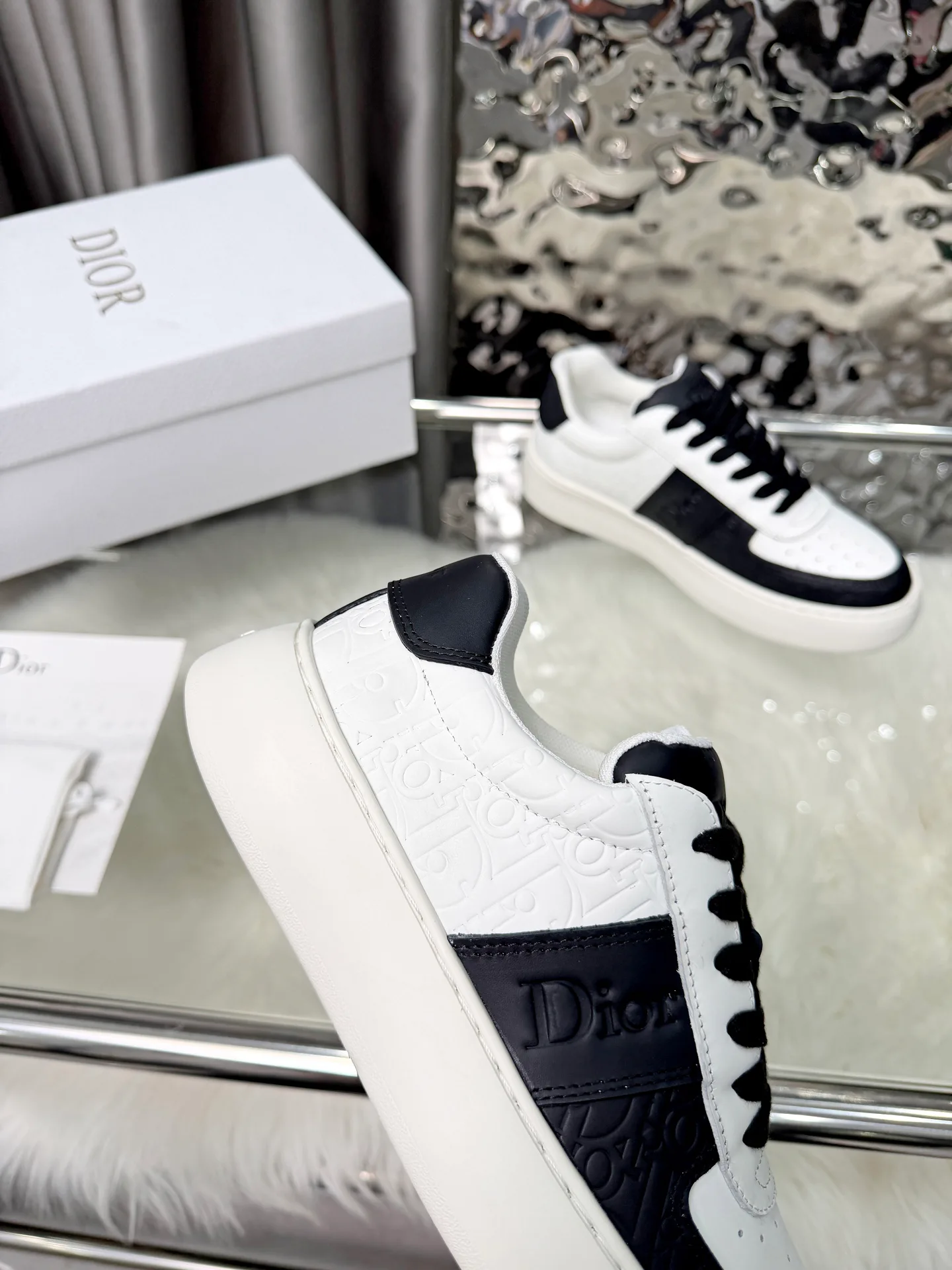 Кроссовки Женские Christian Dior 18366786