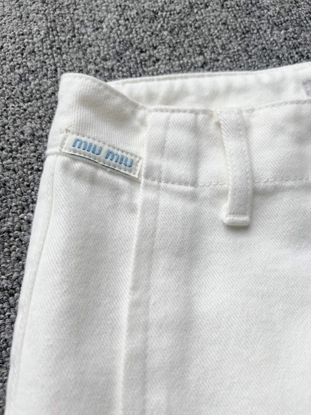 Джинсы Женские Miu Miu 5013