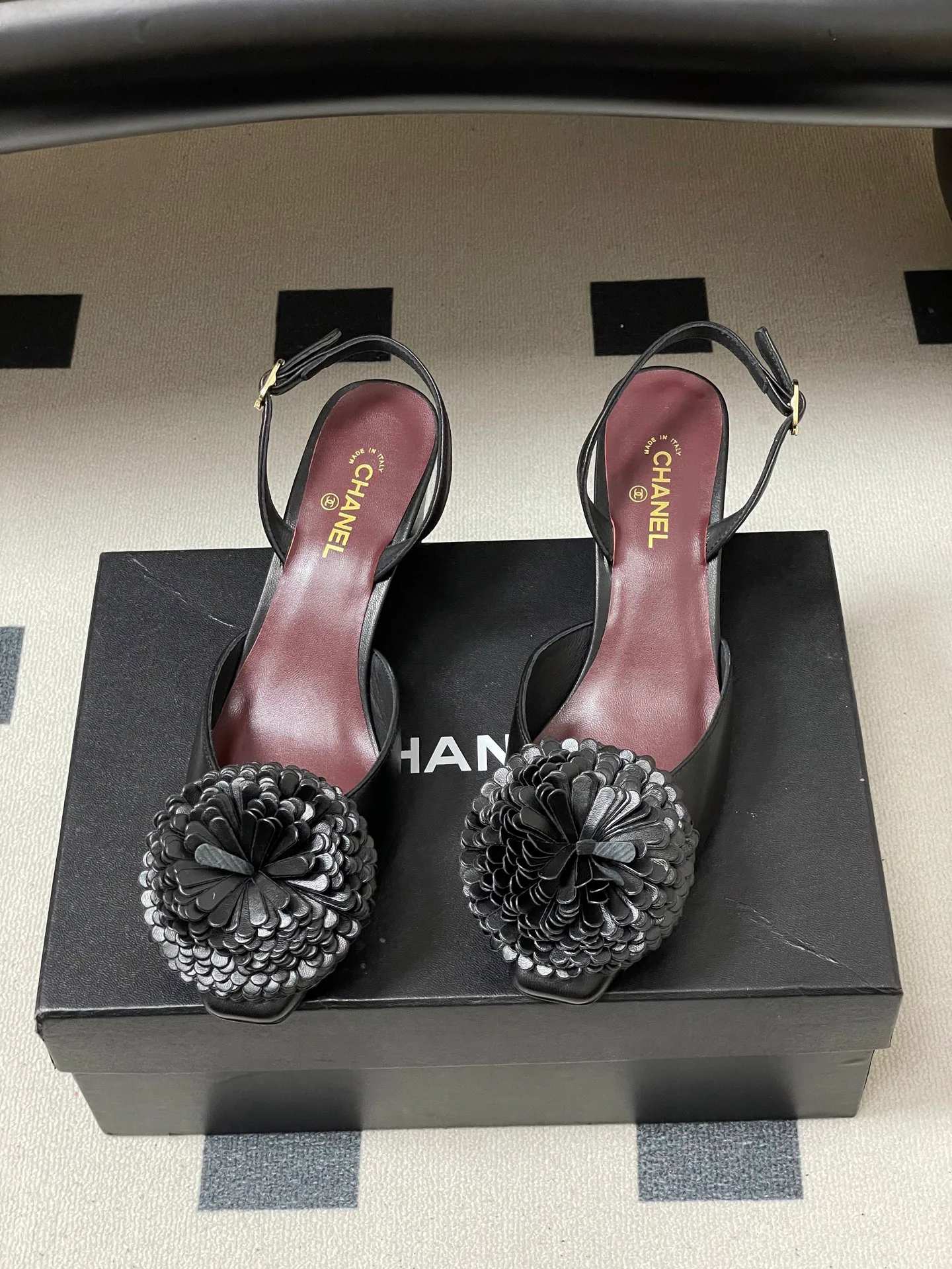 Босоножки Женские Chanel 11682294