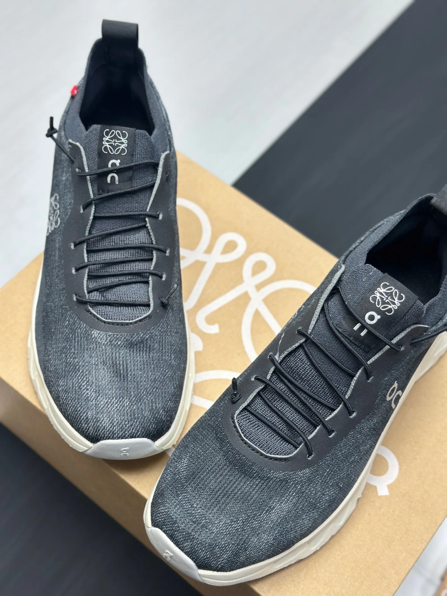 Кроссовки Женские Loewe 1992872