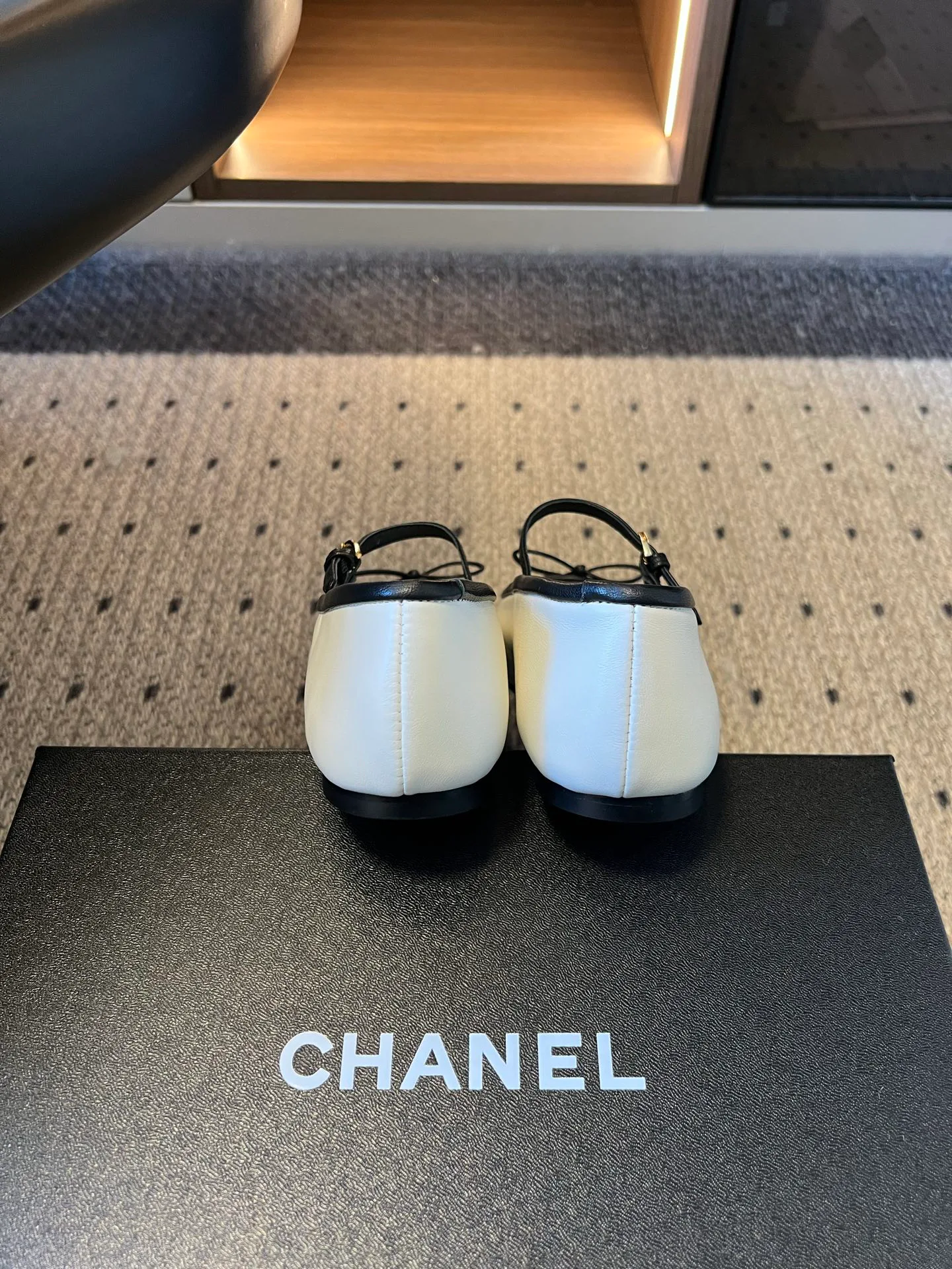 Туфли Женские Chanel 19262506