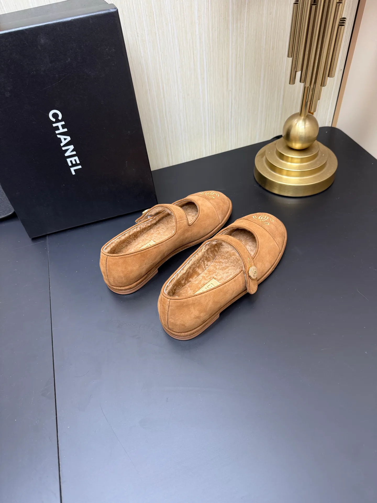 Туфли Женские Chanel 18083046