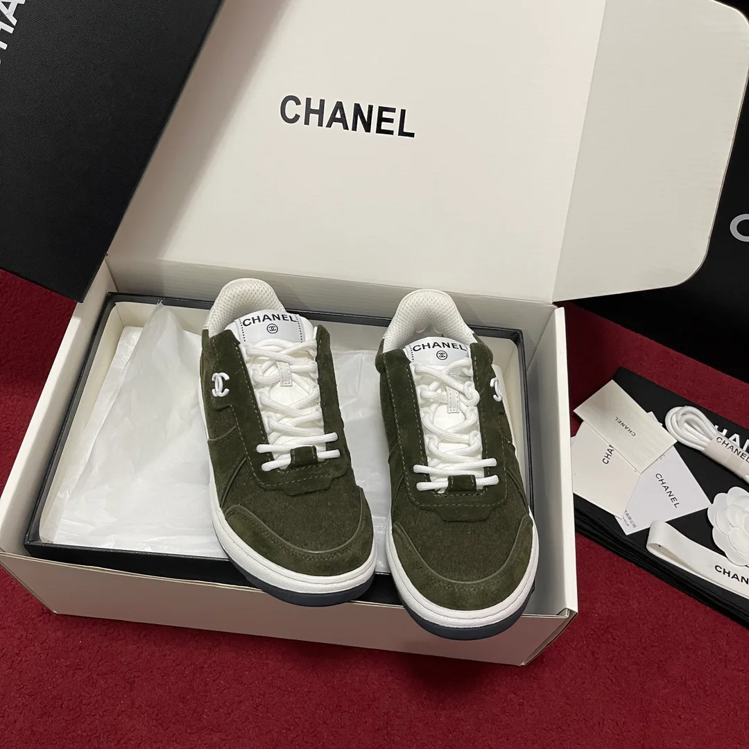 Кроссовки Женские Chanel 18195105
