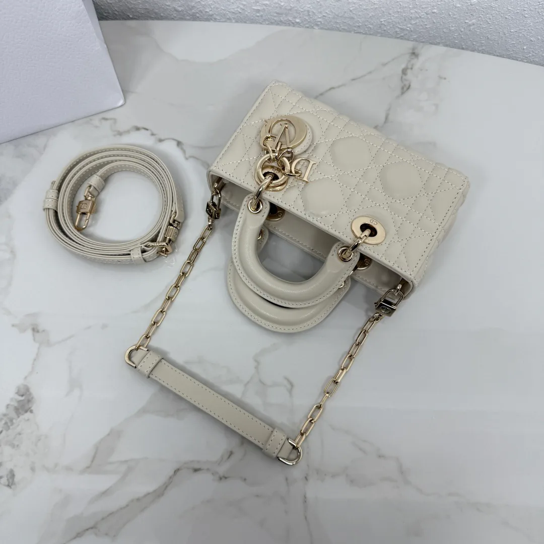Классические Сумки Женские Christian Dior 17601435