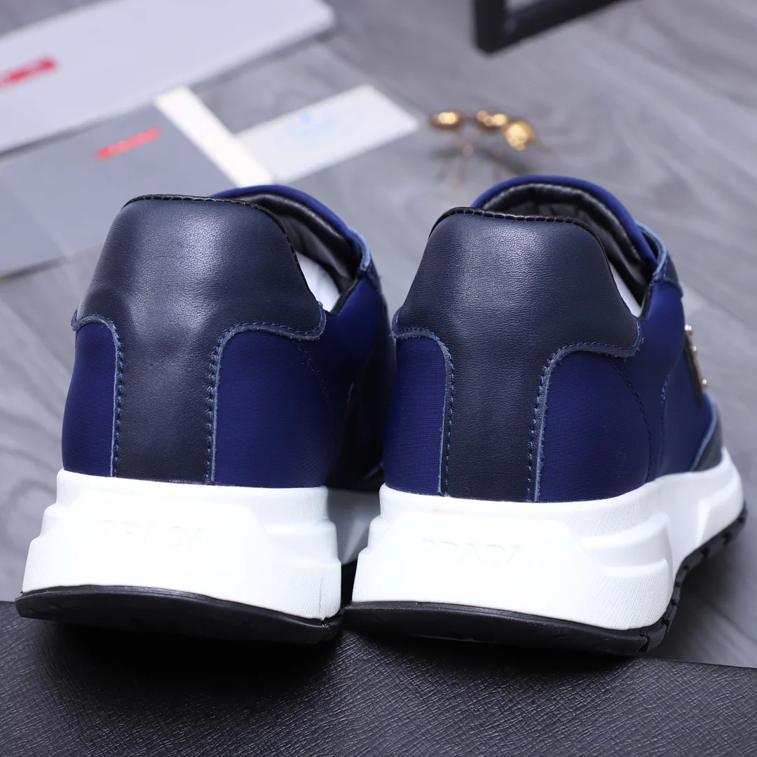 Кроссовки Женские Prada 17429868