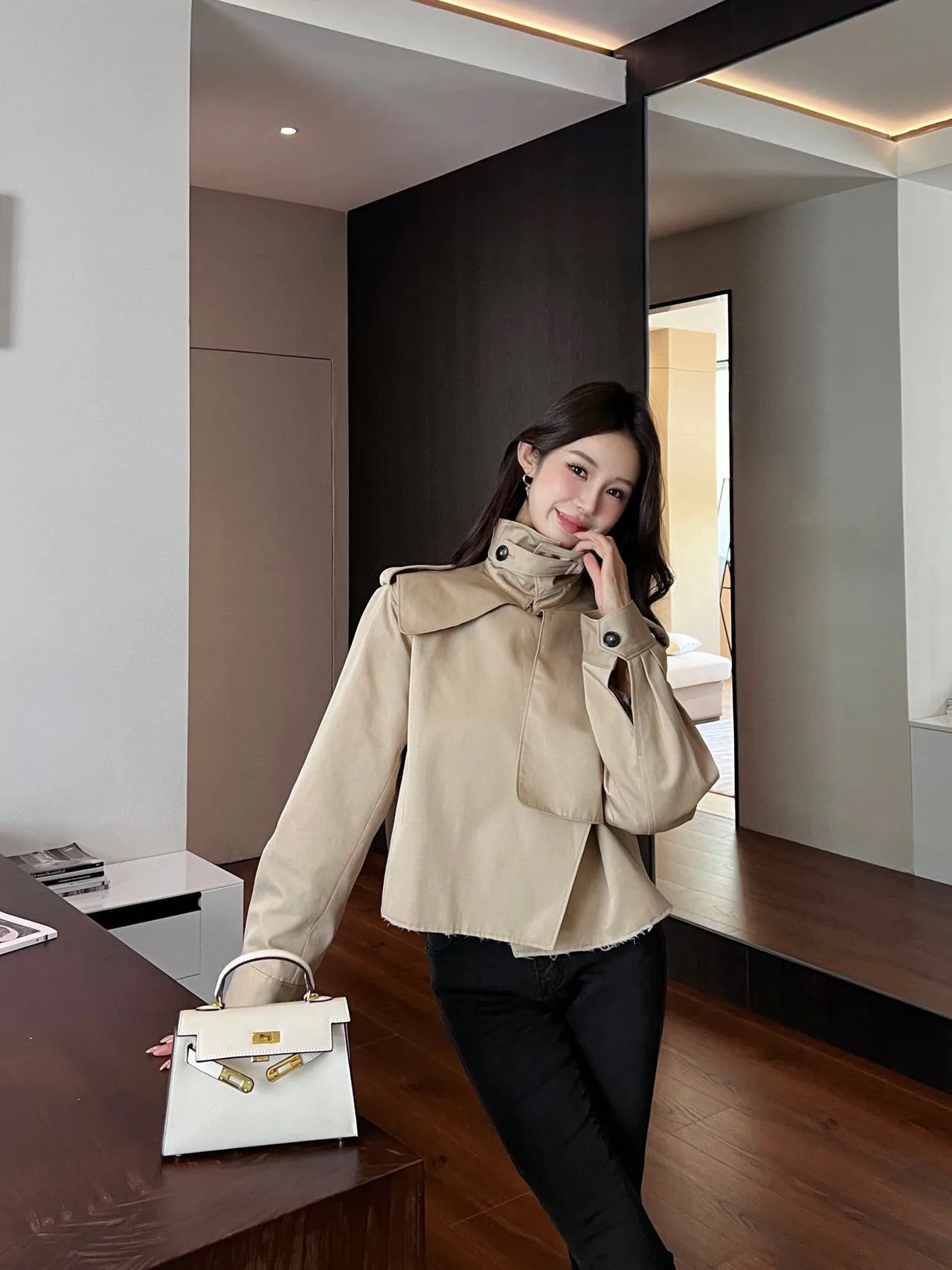 Куртки И Пуховики Женские Burberry 18134