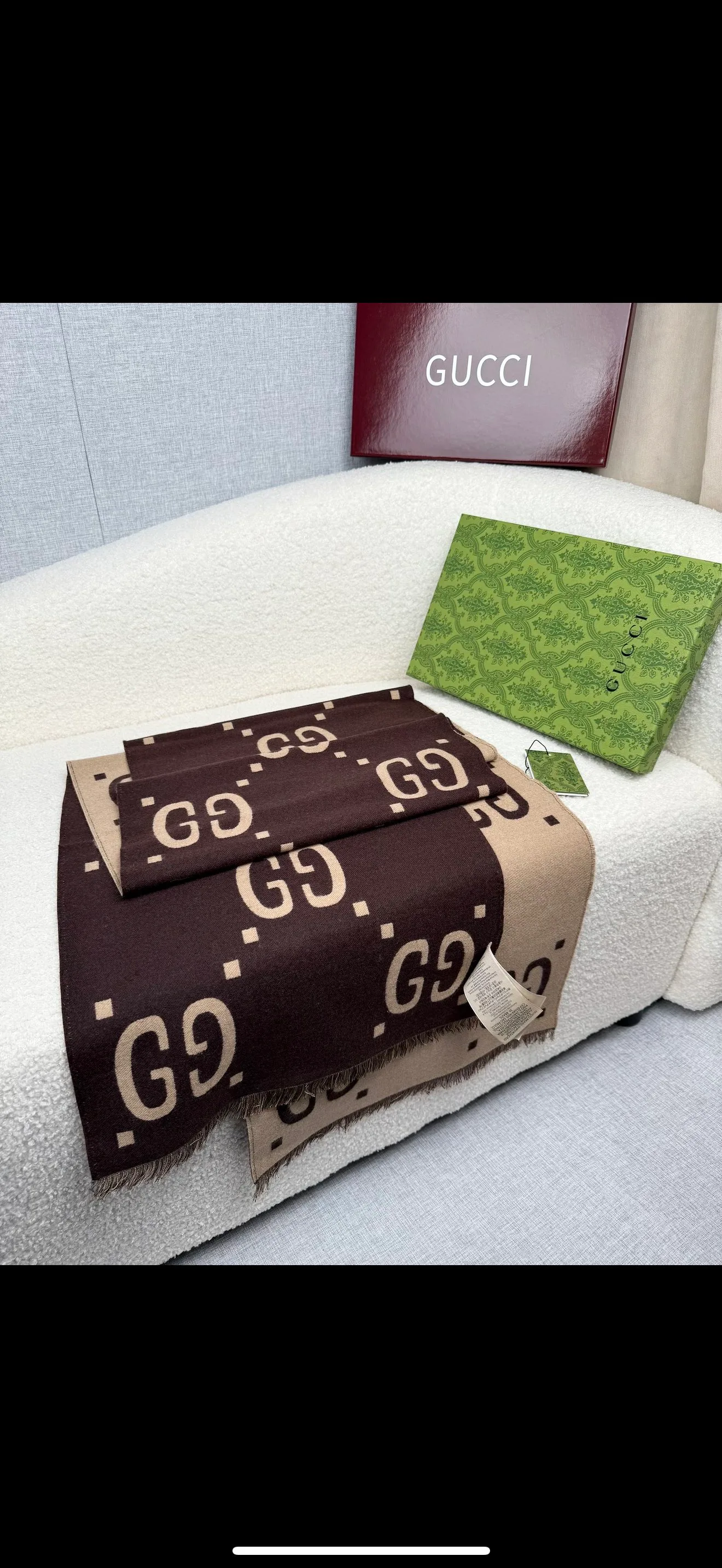 Шарфы Gucci 18675836