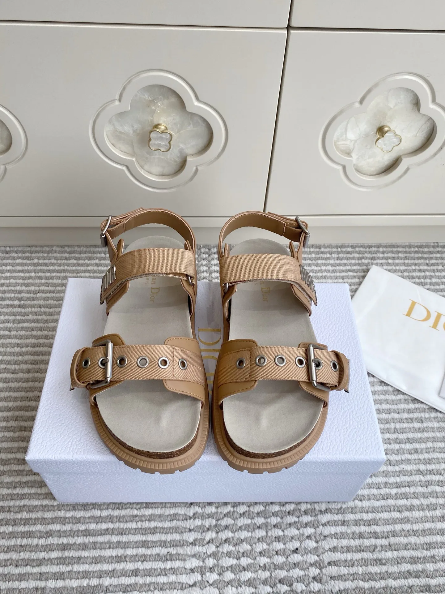 Сандалии Женские Christian Dior 12958192