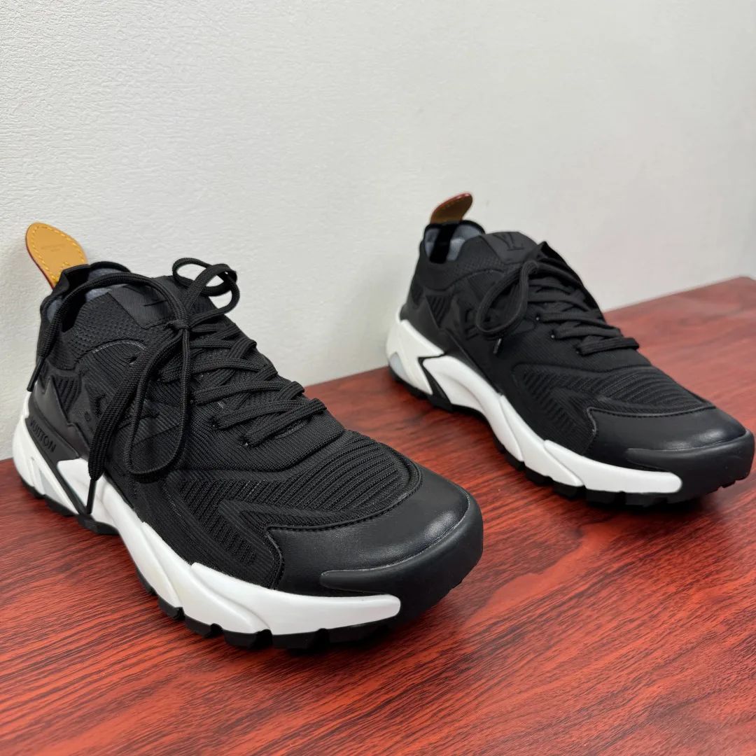 Кроссовки Мужские Louis Vuitton 4898728