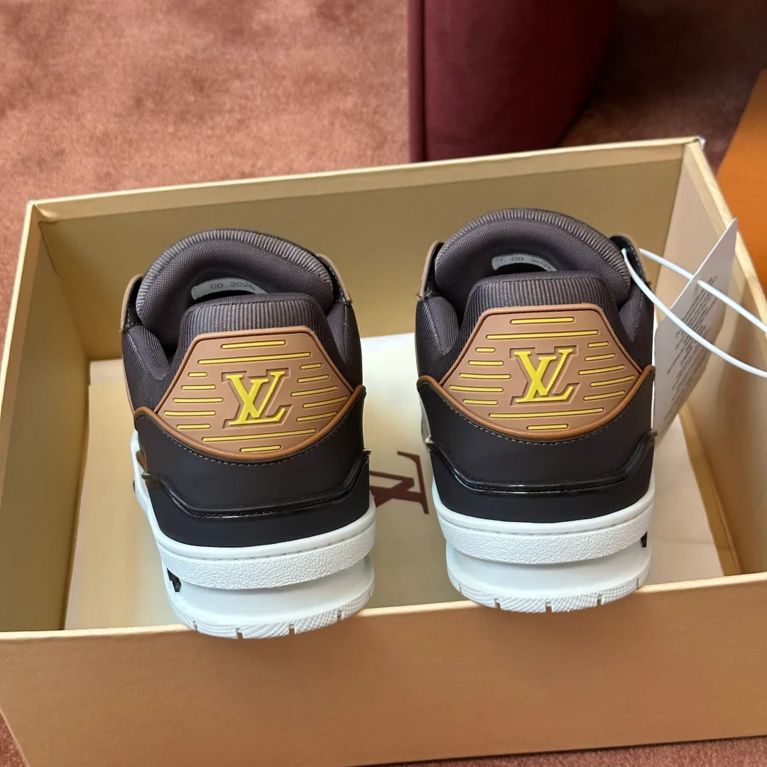 Кроссовки Мужские Louis Vuitton 18555454