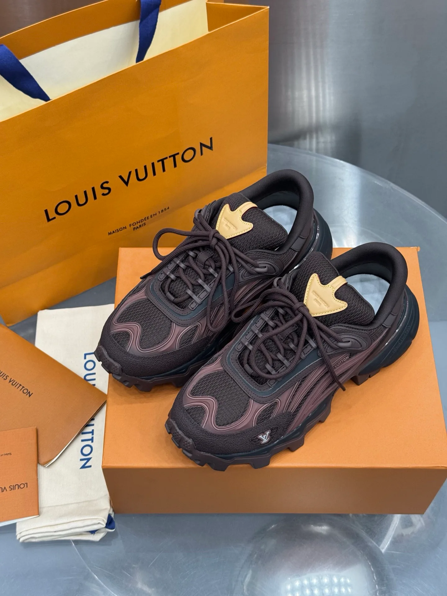 Кроссовки Мужские Louis Vuitton 18202617