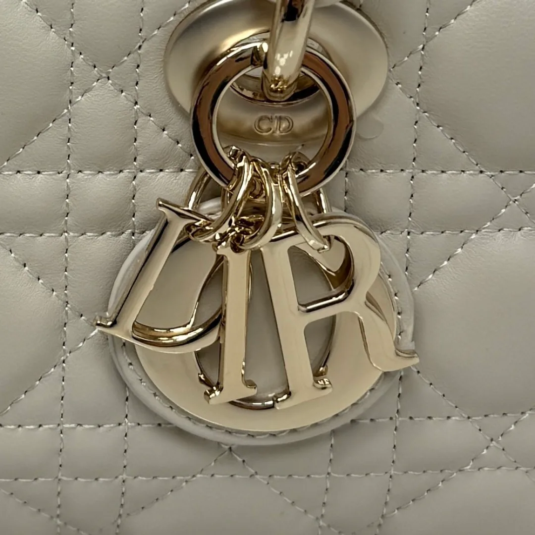 Классические Сумки Женские Christian Dior 17601433