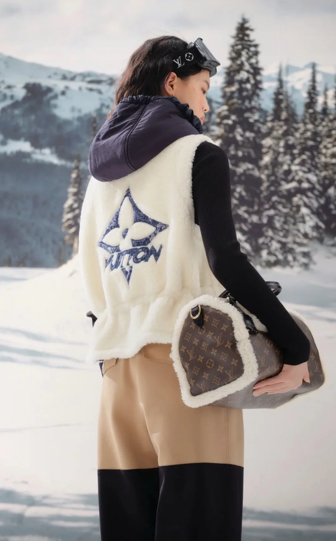 Жилеты Женские Louis Vuitton 454750