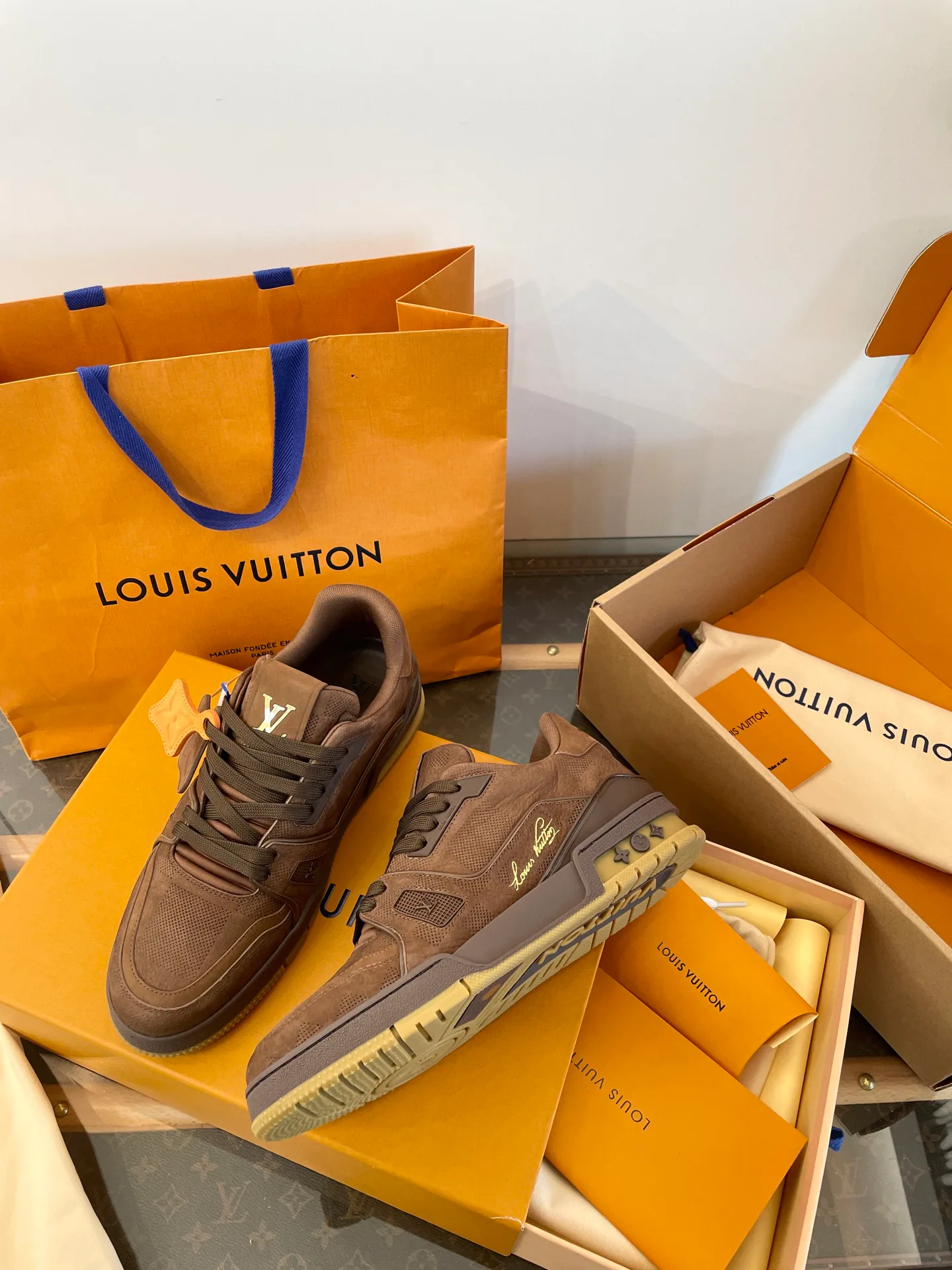 Кроссовки Мужские Louis Vuitton 2628965