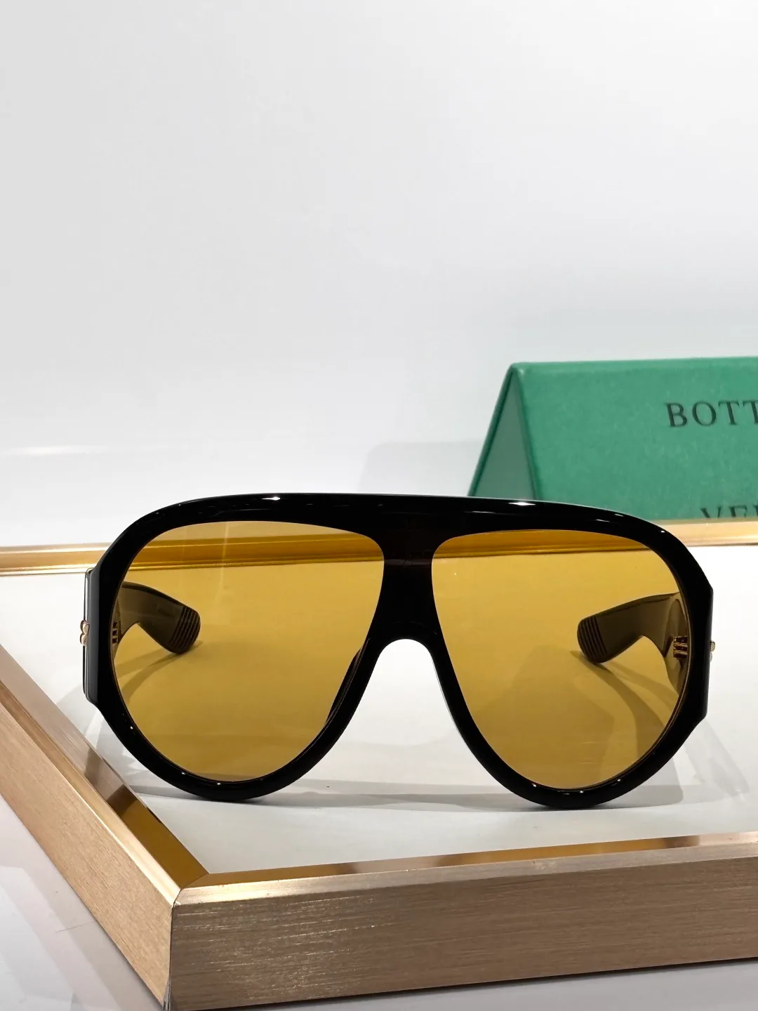 Очки Bottega Veneta 11431472