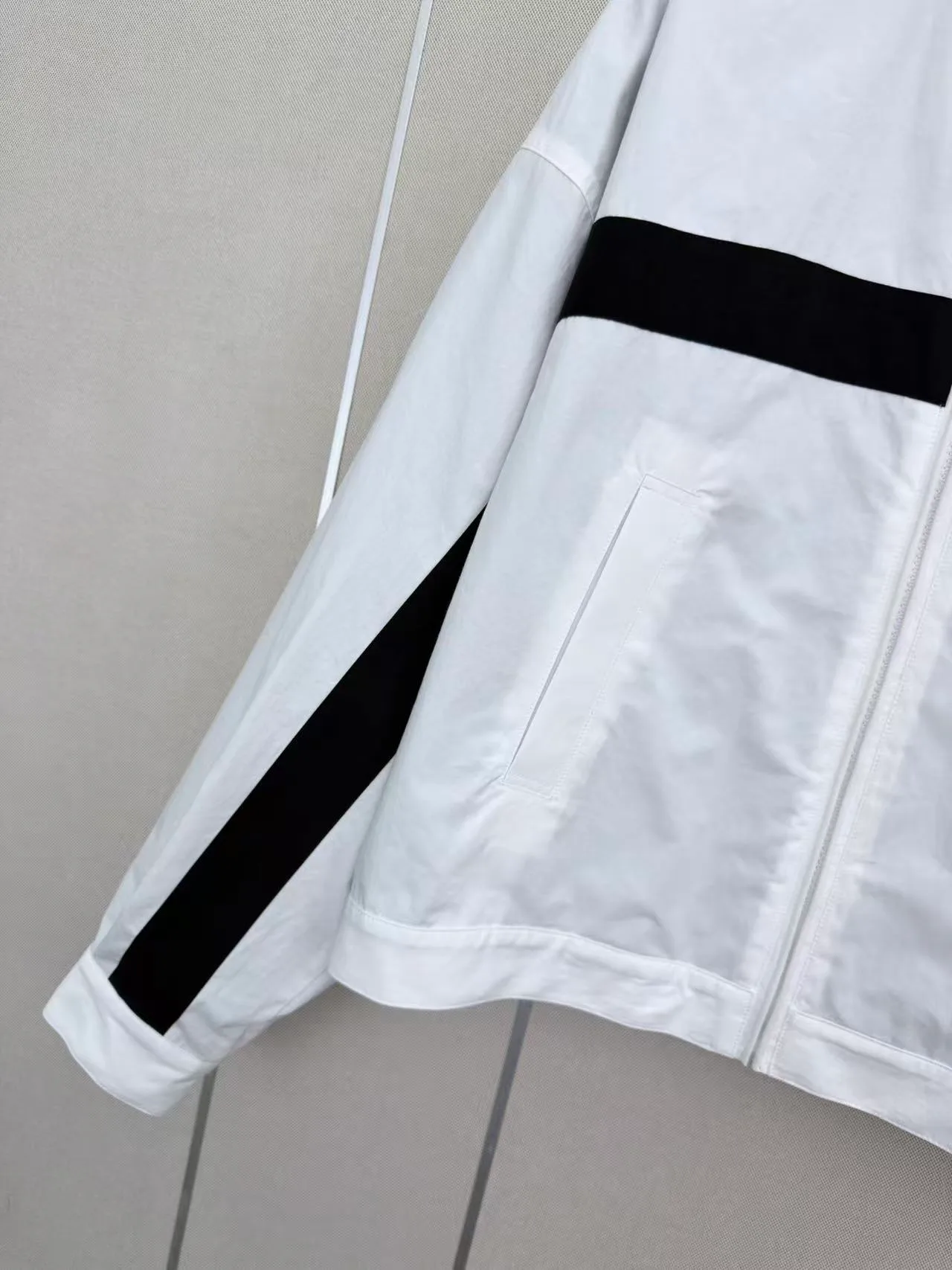 Куртки И Пуховики Мужские Saint Laurent 17564469