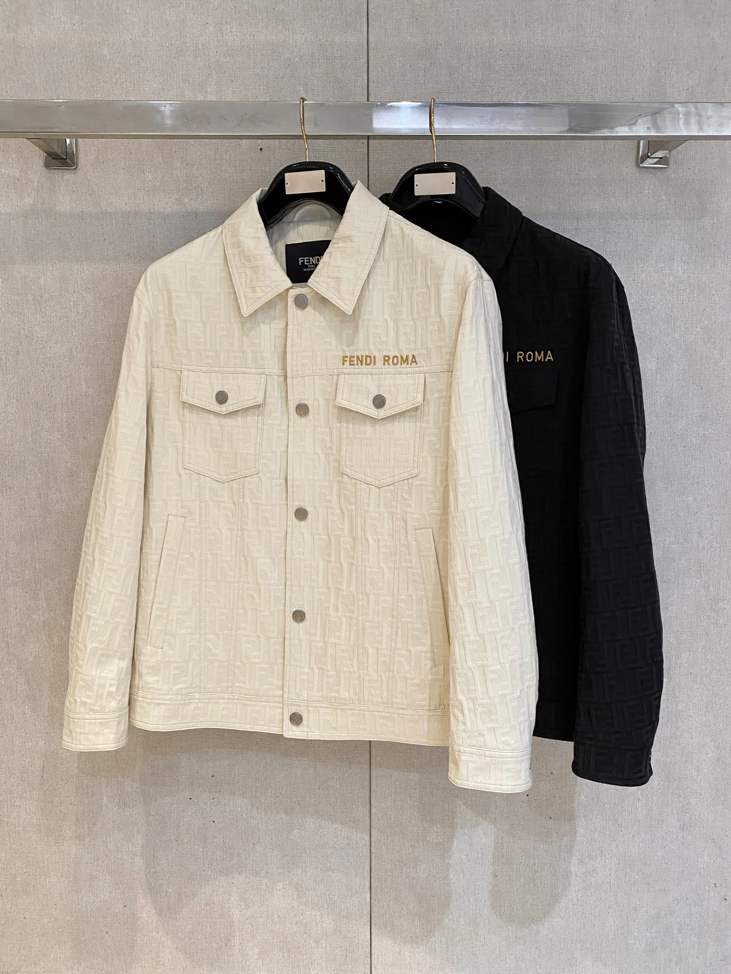Куртки И Пуховики Мужские Fendi 11865118