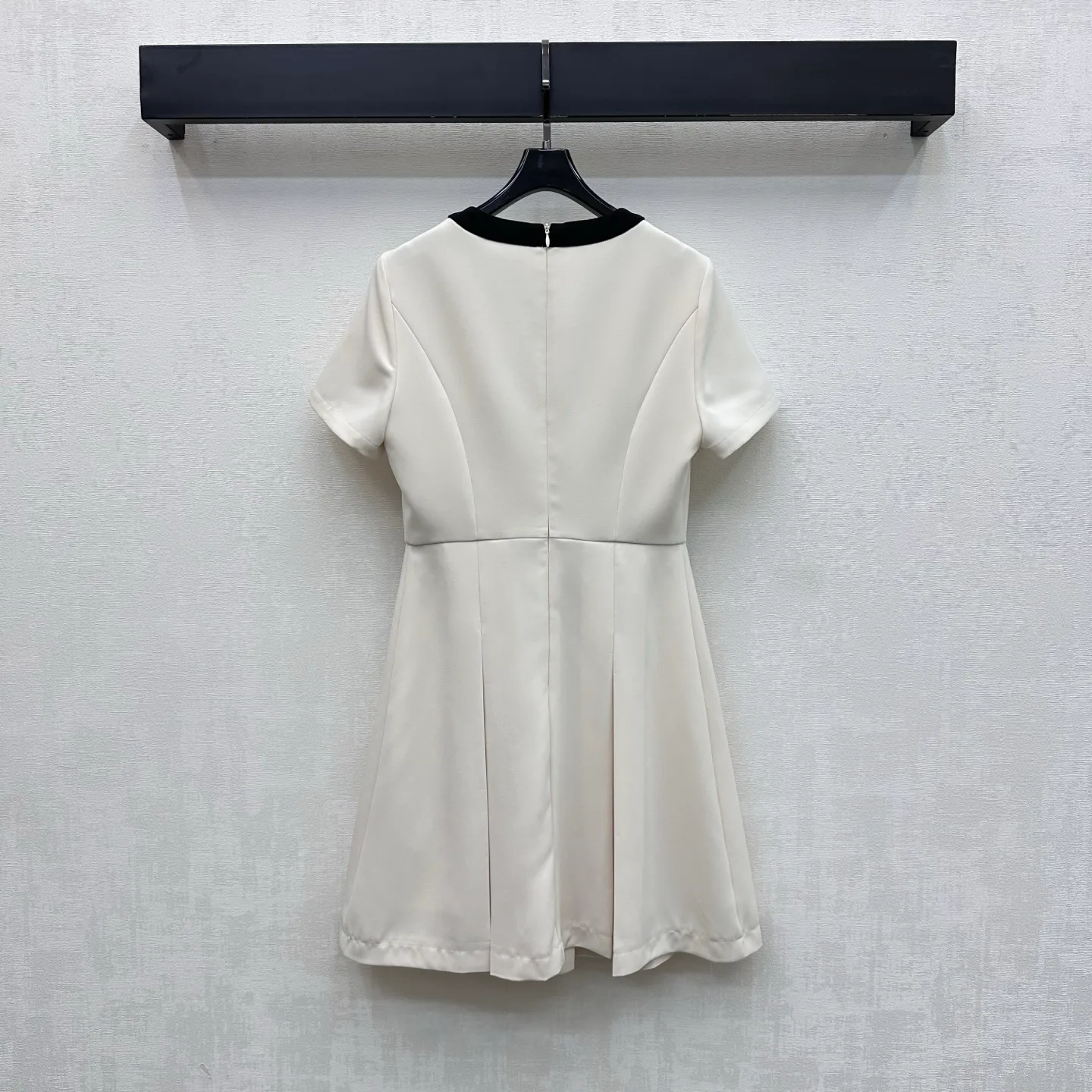 Платья Женские Gucci 13467743