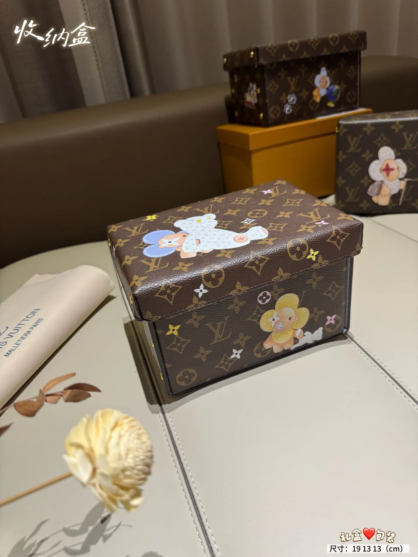 Текстиль Louis Vuitton 18013180