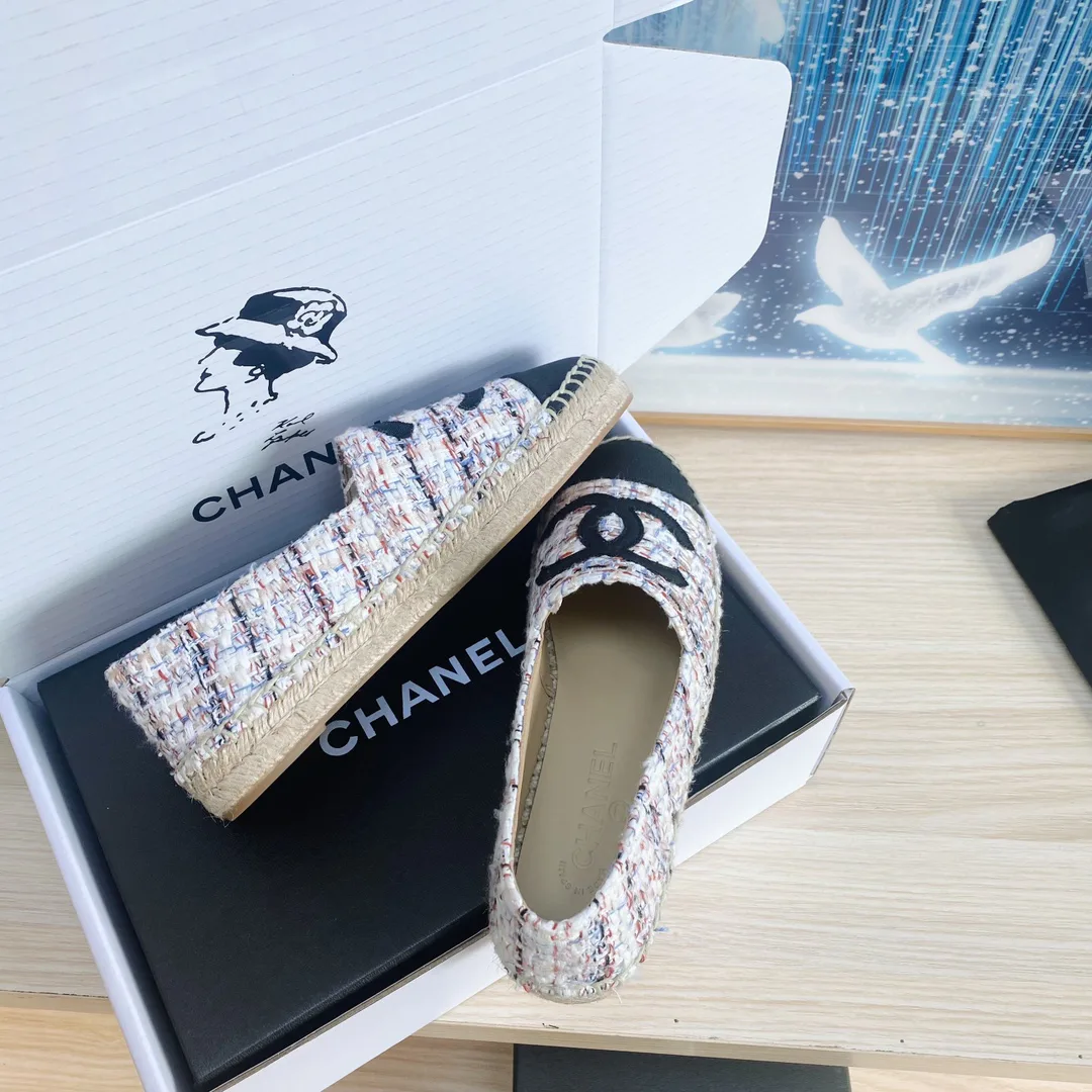 Слипоны Женские Chanel 10542819