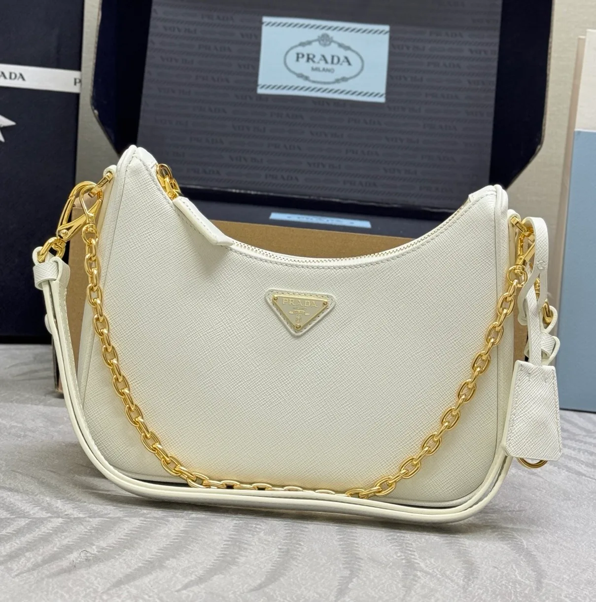 Сумки На Ремне Женские Prada 11788409