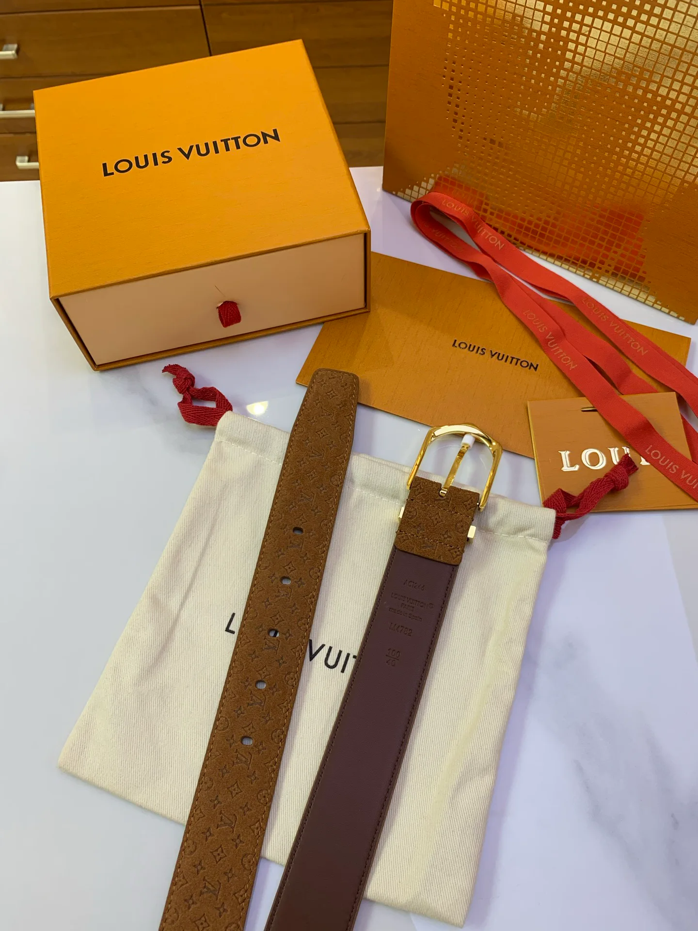 Ремни Louis Vuitton 17682167