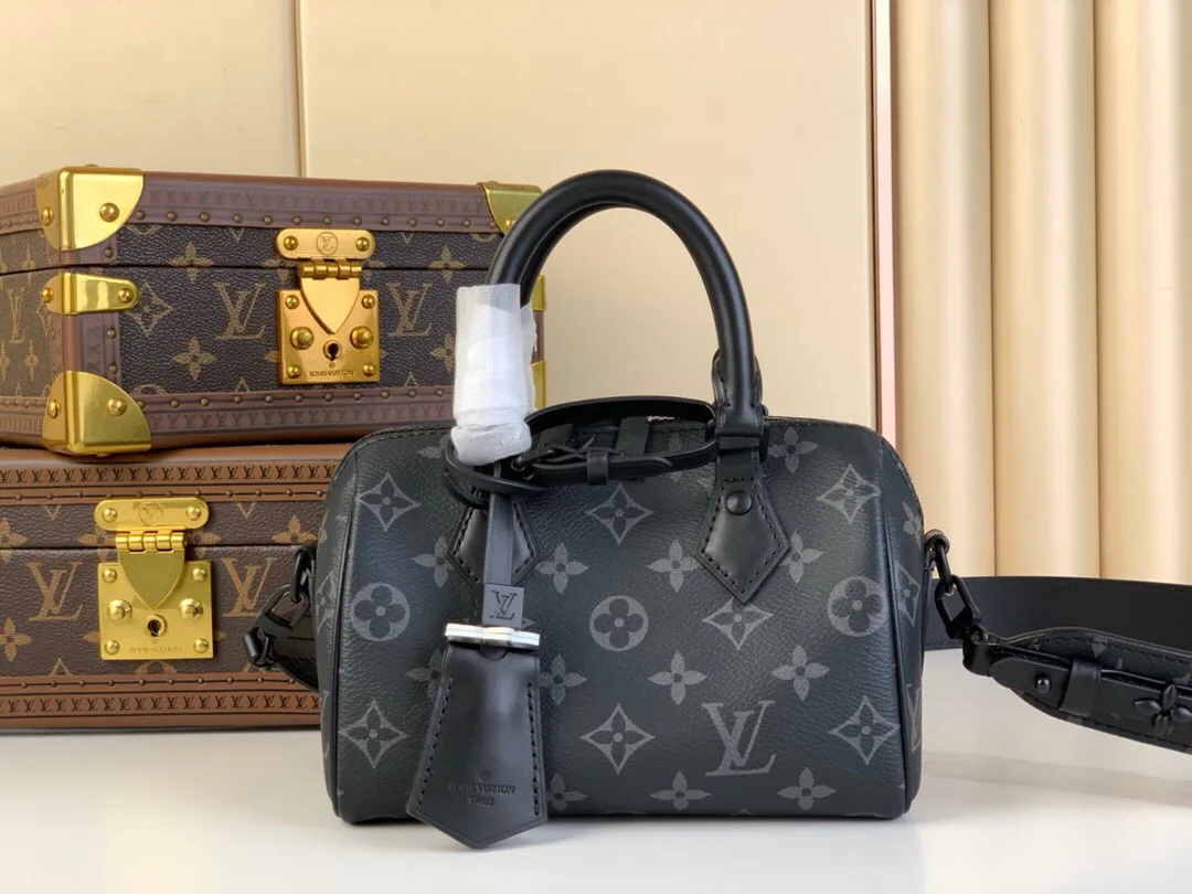 Сумки На Ремне Женские Louis Vuitton 18227597
