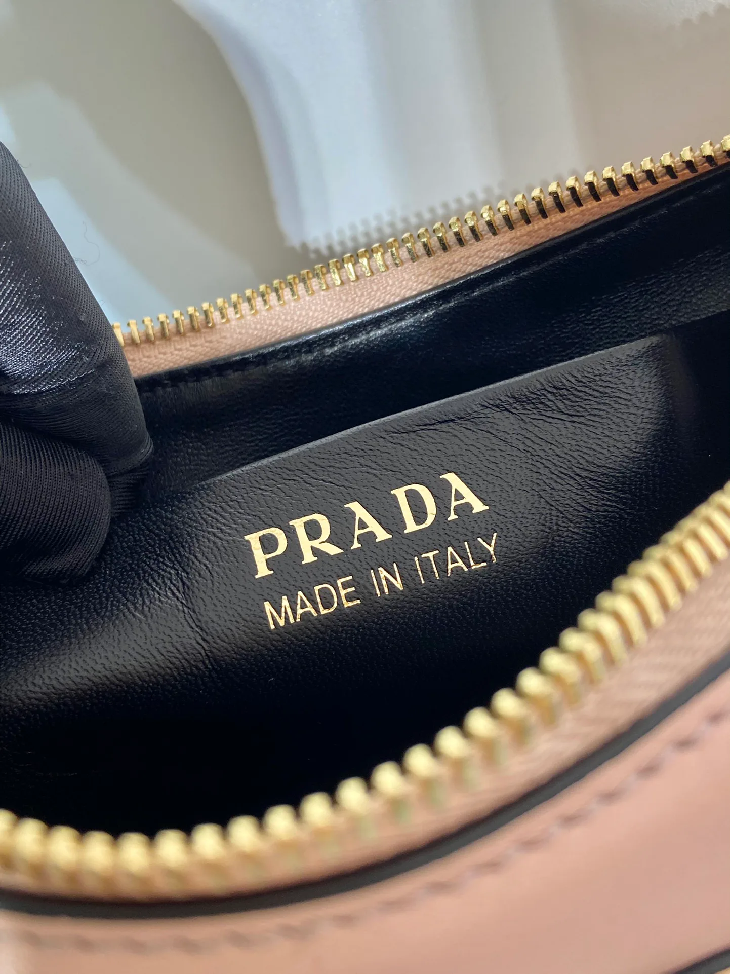 Классические Сумки Женские Prada 17637