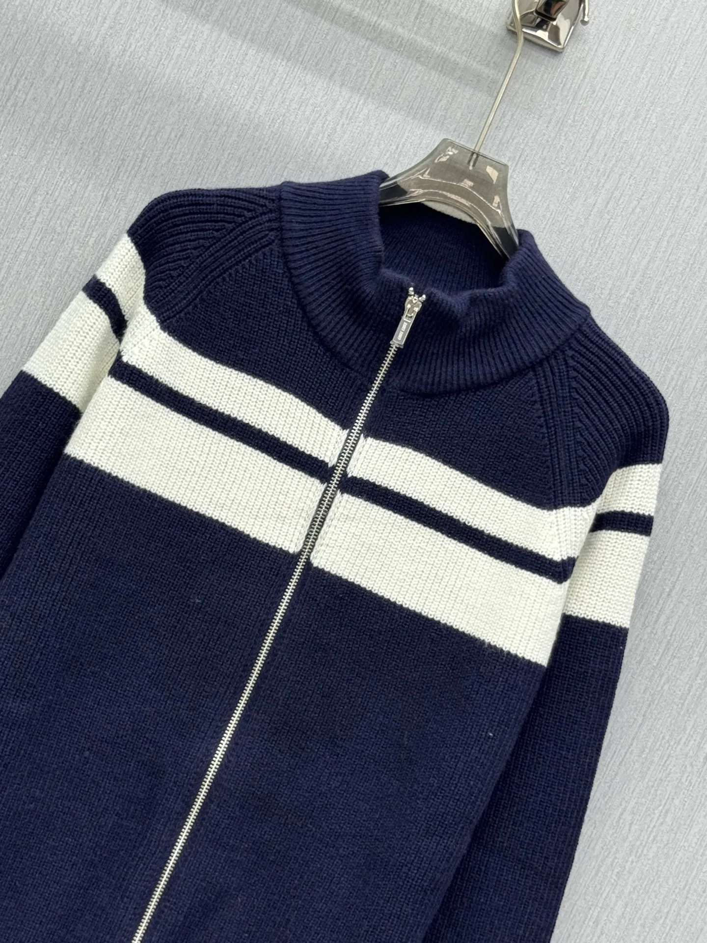 Джемперы И Свитеры Женские Miu Miu 19652678
